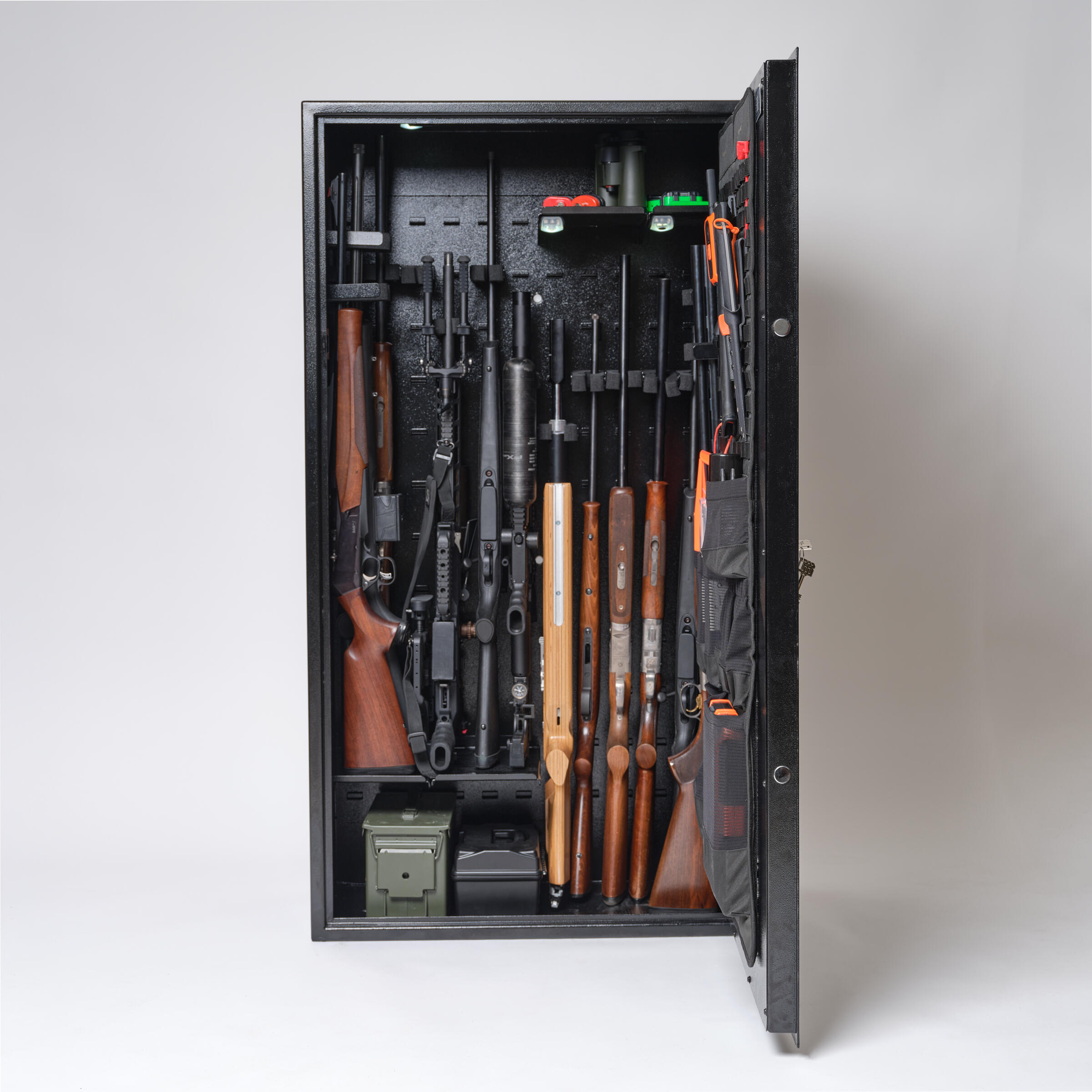 Regalbrett für Waffenschrank  10/11