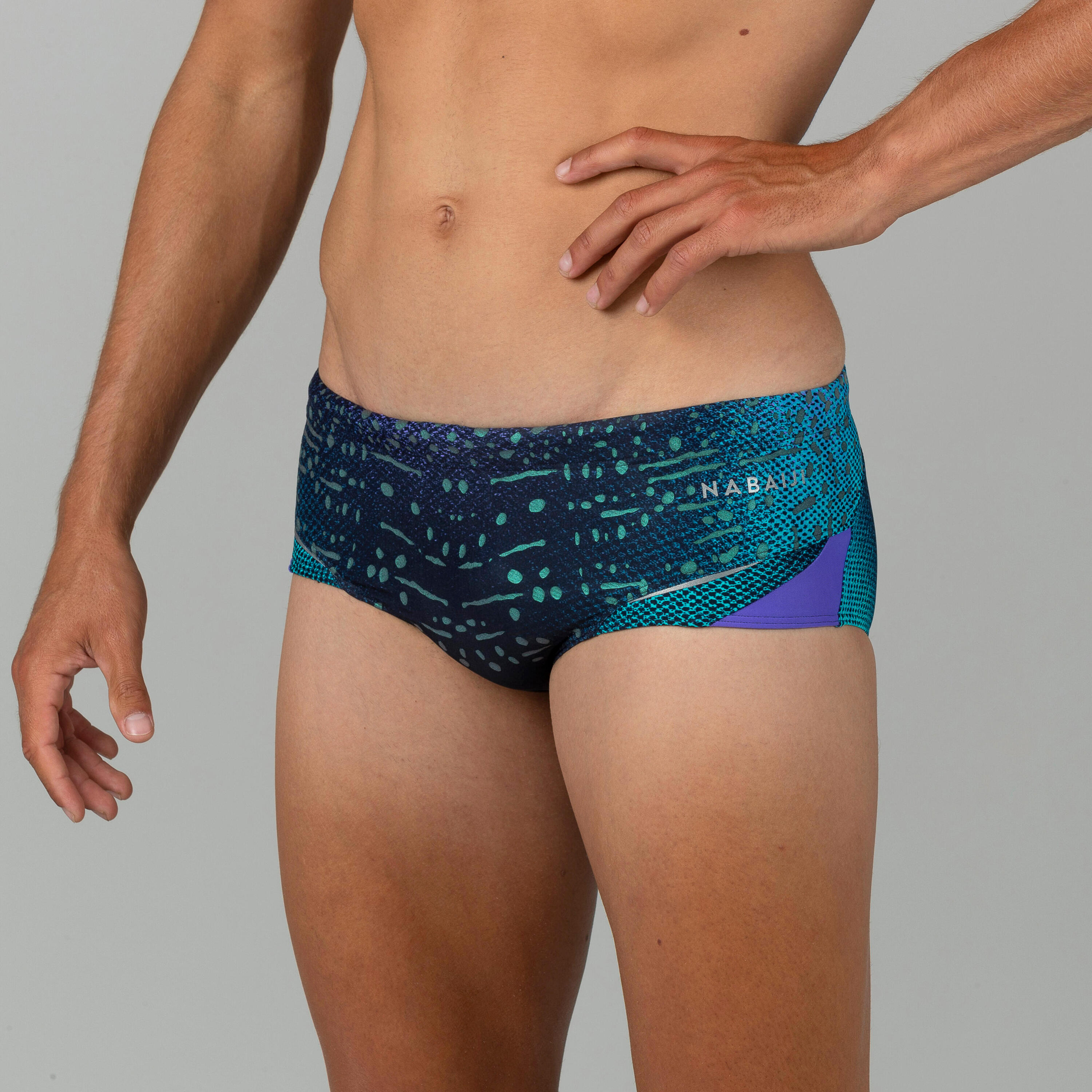 MEN'S SQUARE-CUT SWIMMING BRIEFS 900 BALEO M BLUE PURPLE 2/4