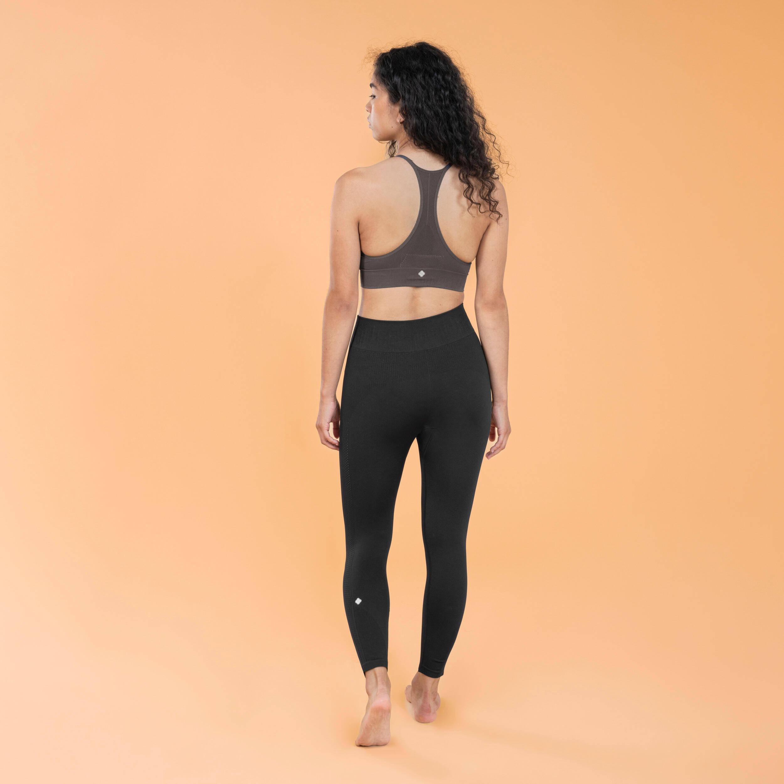 Women's High-Waisted 7/8 Yoga Leggings - Black -  5