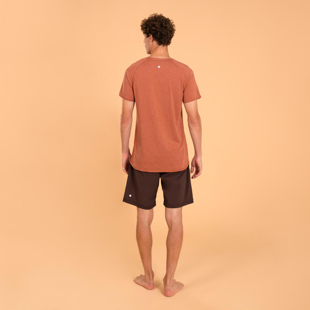 Men's Short-Sleeved Gentle Yoga T-Shirt in Natural Fabric - Terracotta