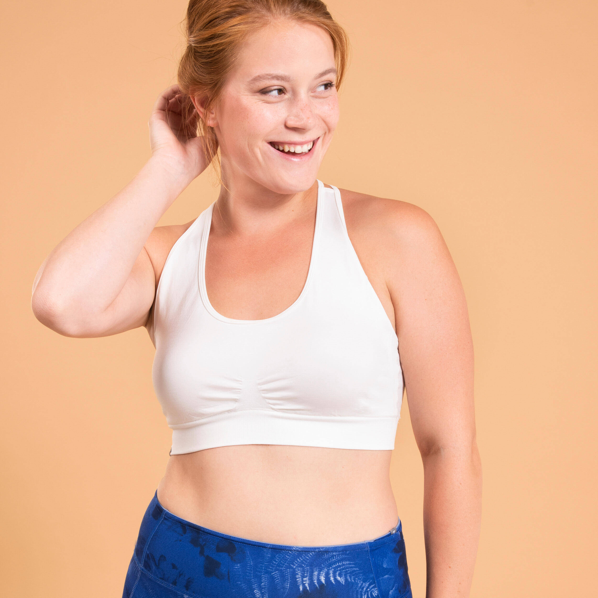 Women's Light Support Cross-Over Straps Sports Bra - Ultra White -  3