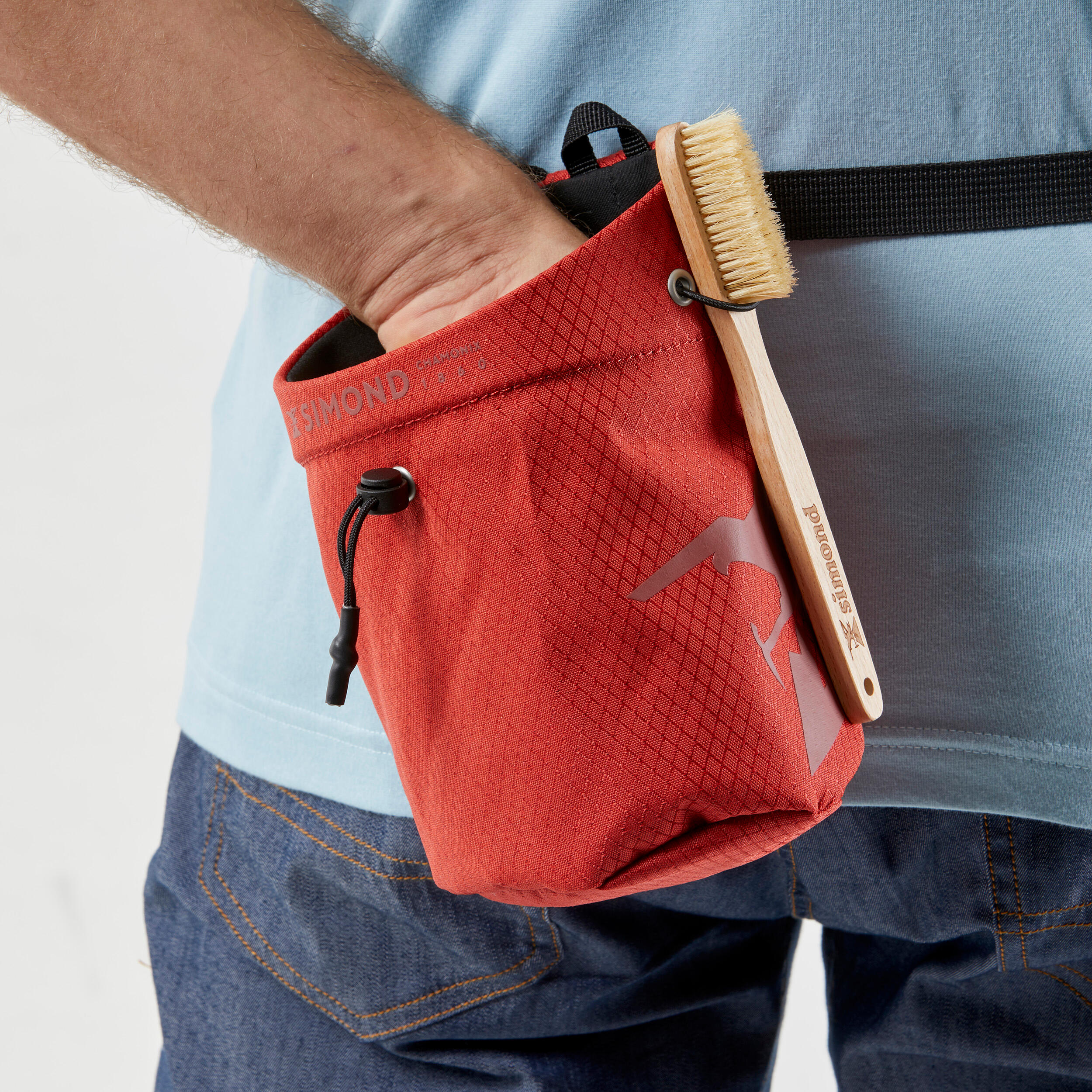 Climbing chalk bag edge - red