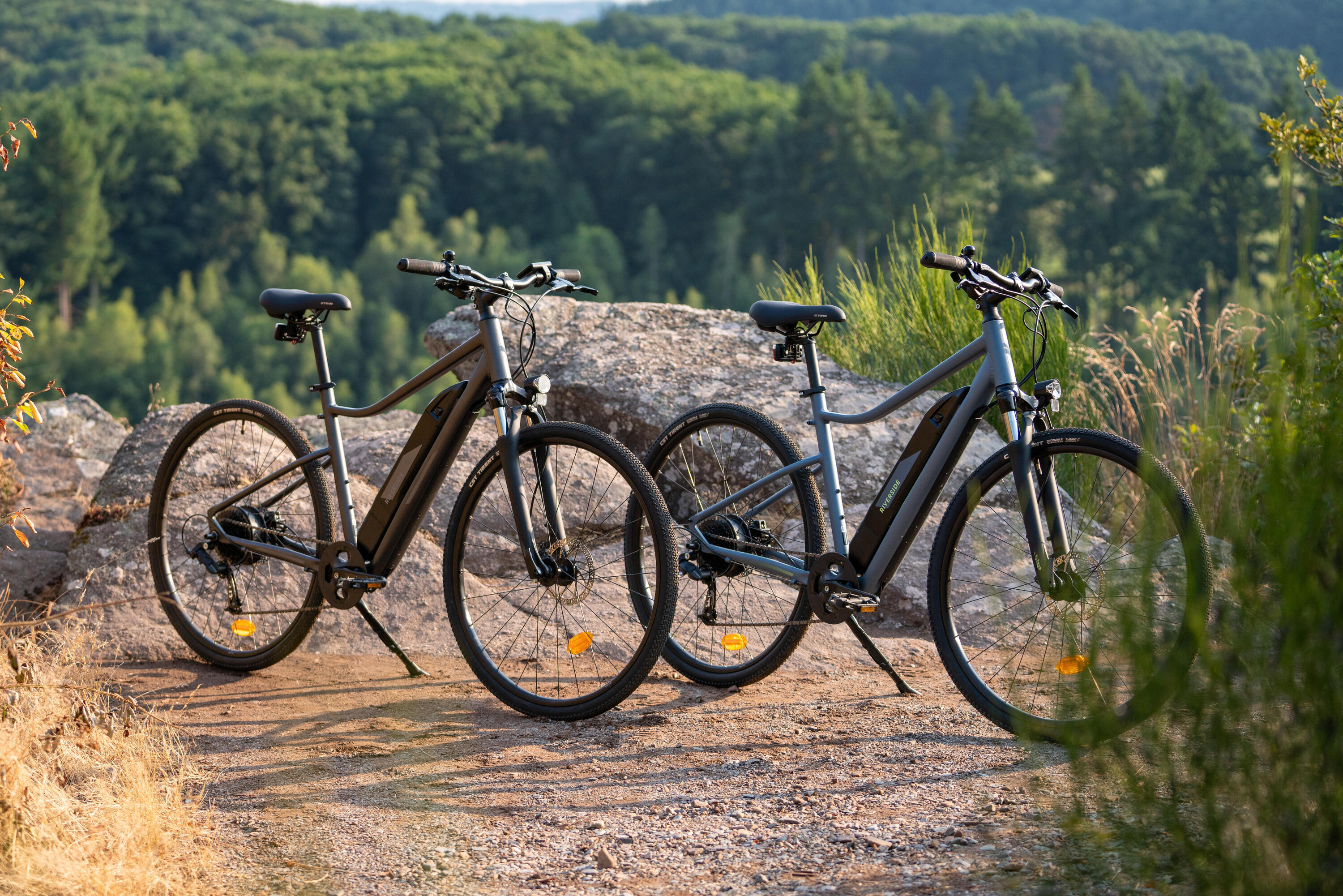 Vélo tout chemin électrique Riverside 100 E - Livraison Gratuite