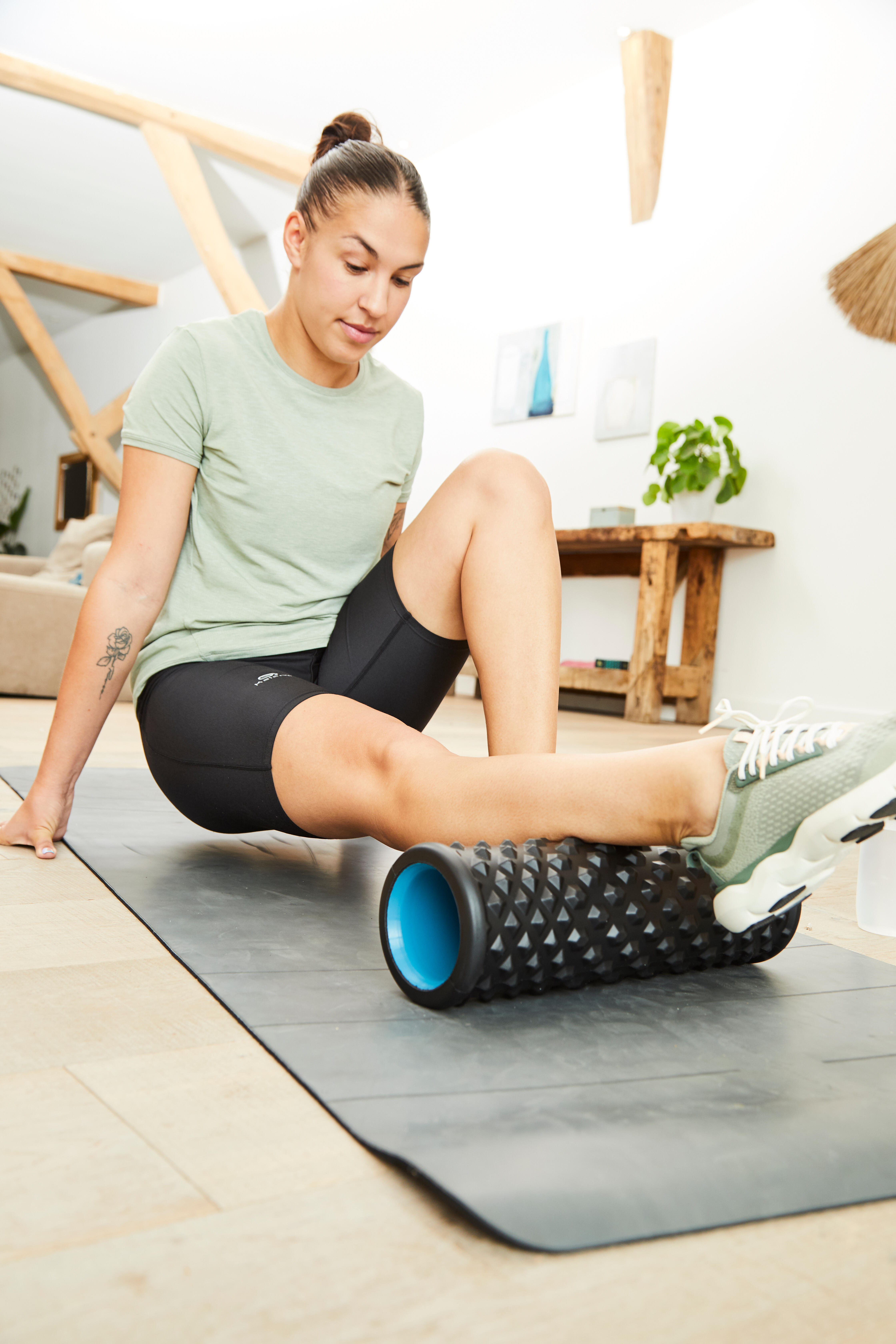 Deep Tissue Hard Foam Massage Roller, 38cm, Intense Muscle Relief, Black