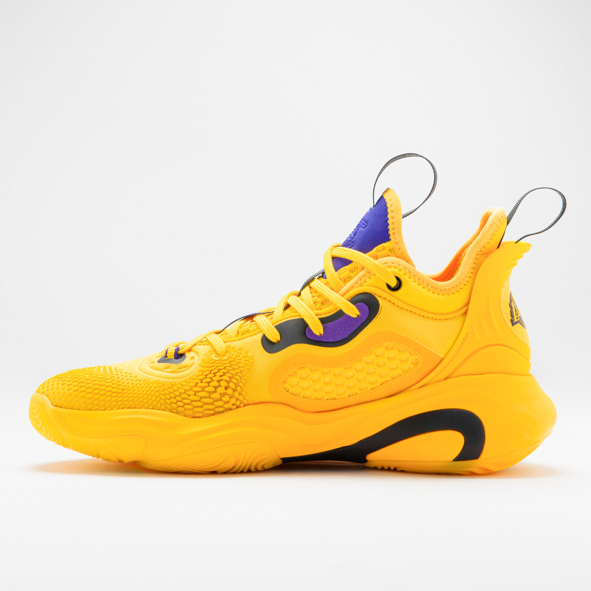 yellow womens basketball shoes