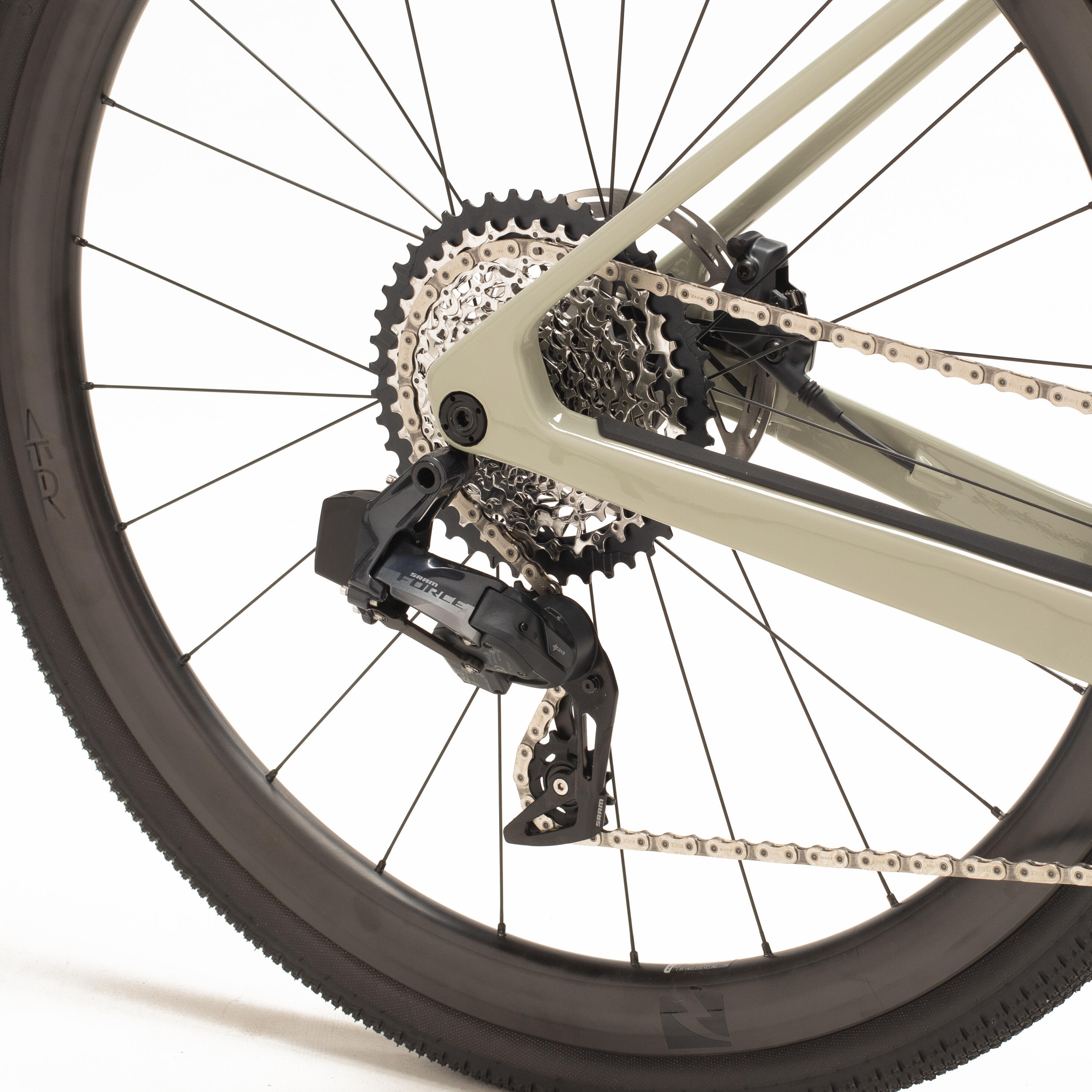 Bicicleta Gravel Carbono GCR Riverside SRAM Force XPLR AXS Ruedas