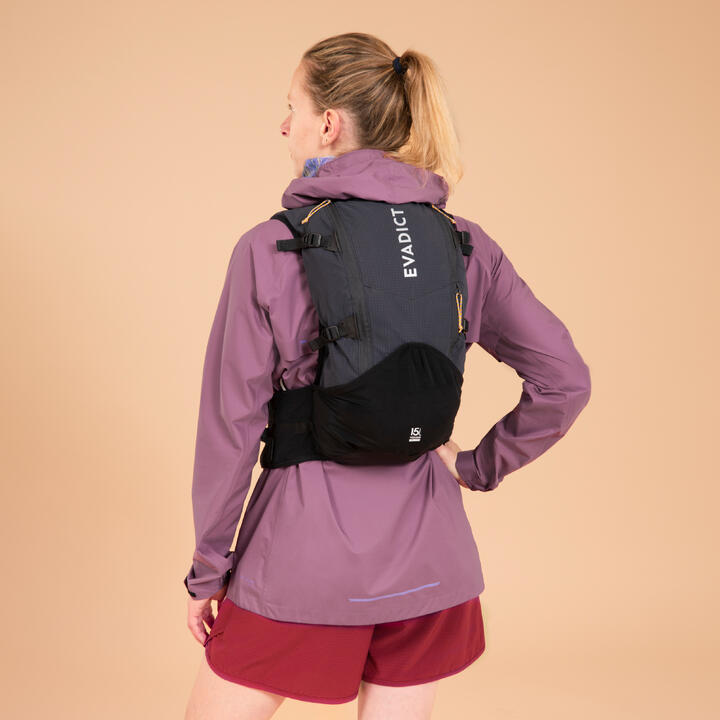 15L UNISEX BLACK ULTRATRAIL RUNNING BAG SOLD WITH 2L WATER BLADDER