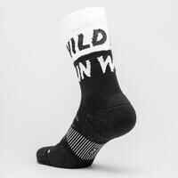 RUN900 RUN WILD THICK MIDCALF RUNNING SOCKS - WHITE BLACK