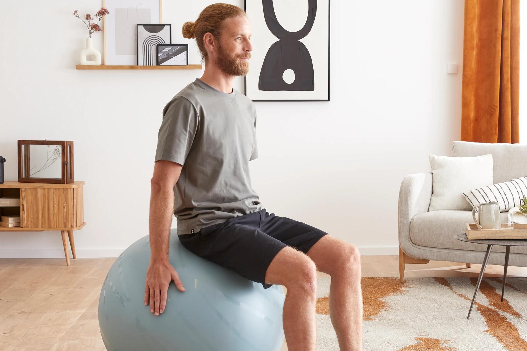 5 bonnes raisons de s'asseoir sur un gym ball