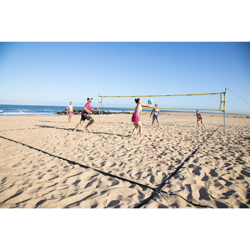 Jak się ubrać do gry w siatkówkę plażową? Strój na słońce
