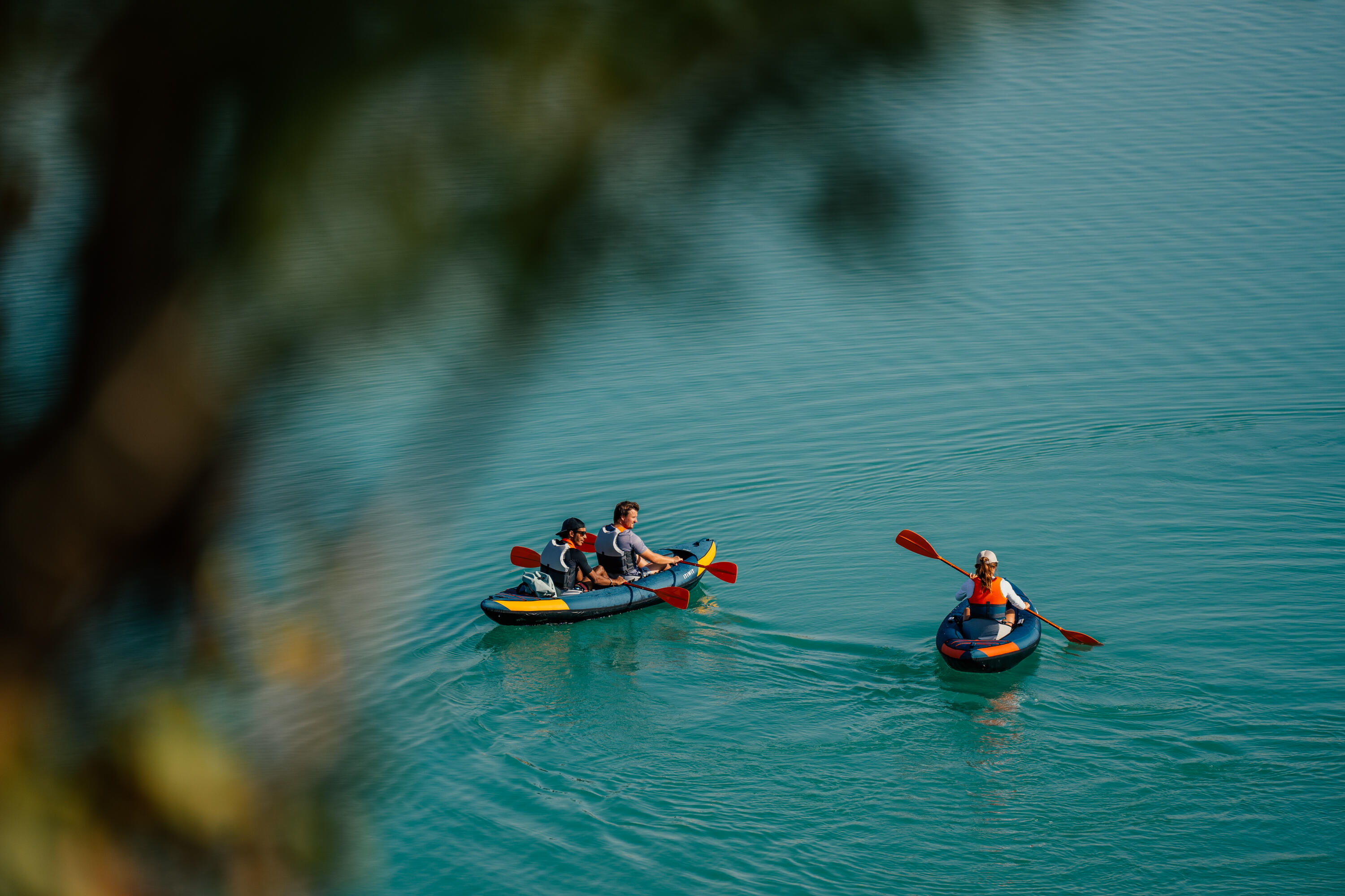 Canoé kayak gonflable de randonnée 1 place 12/27