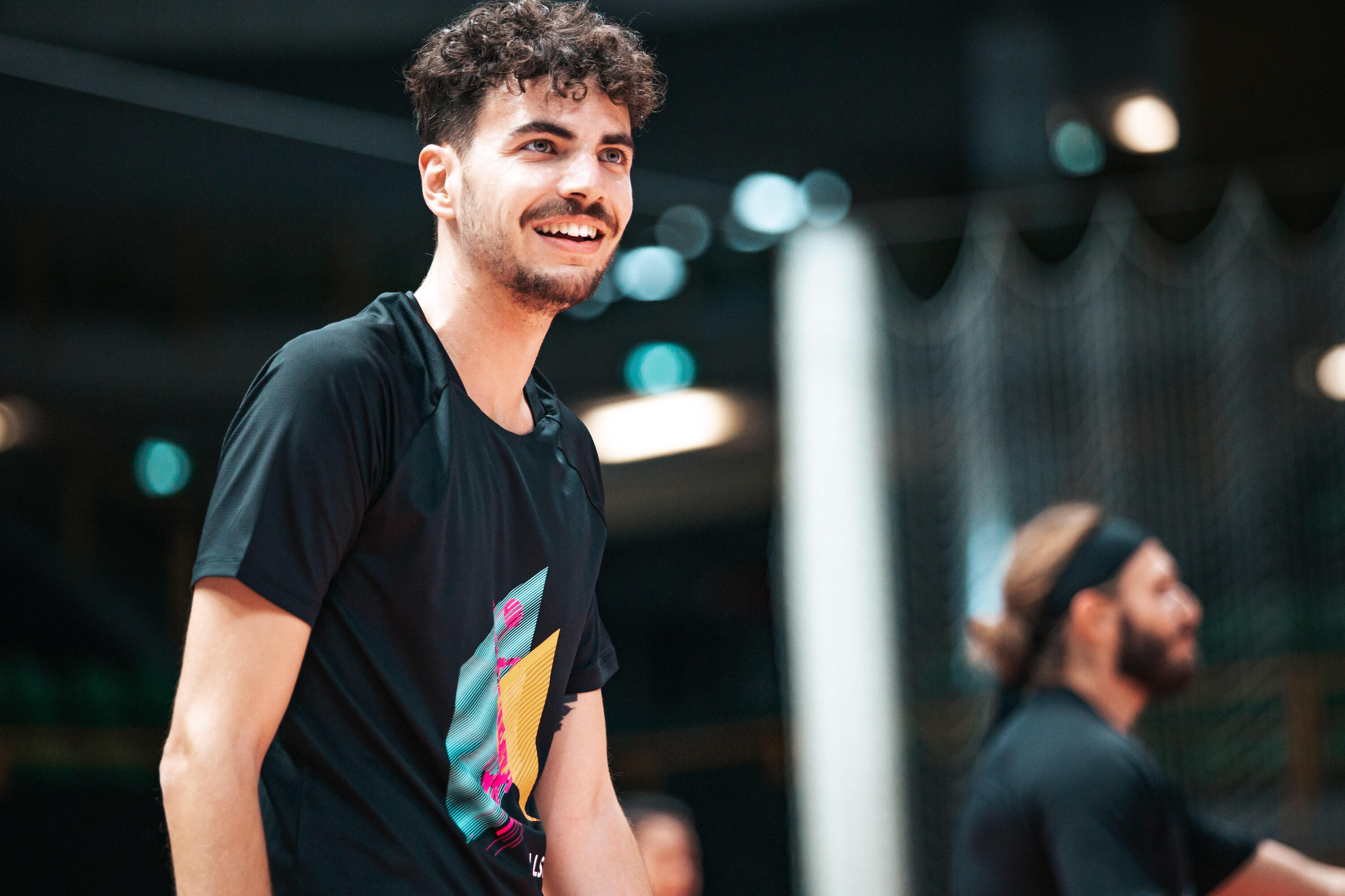 Maglia pallavolo uomo nera 4/5