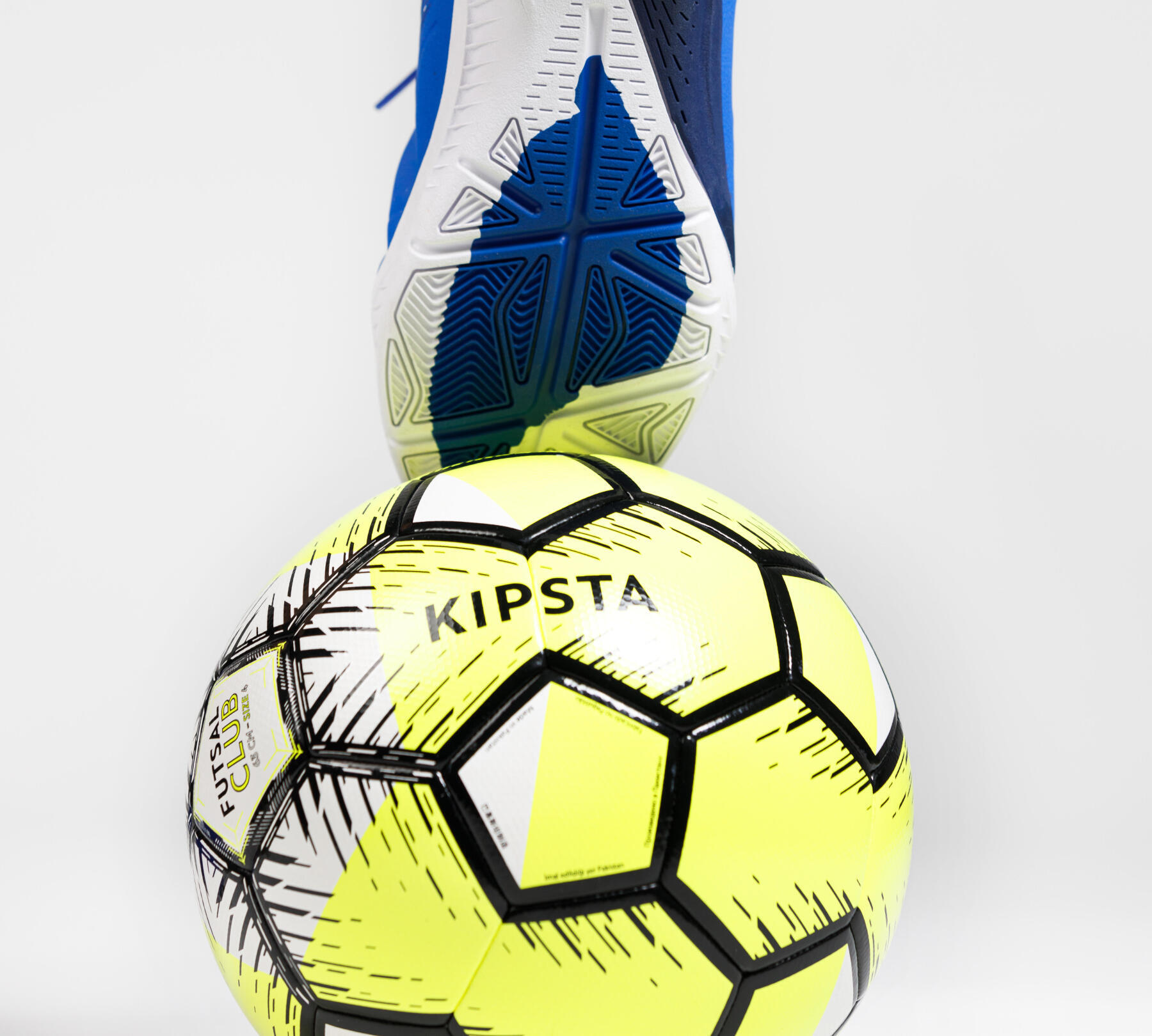 BolaFutsalKipstaDecathlon