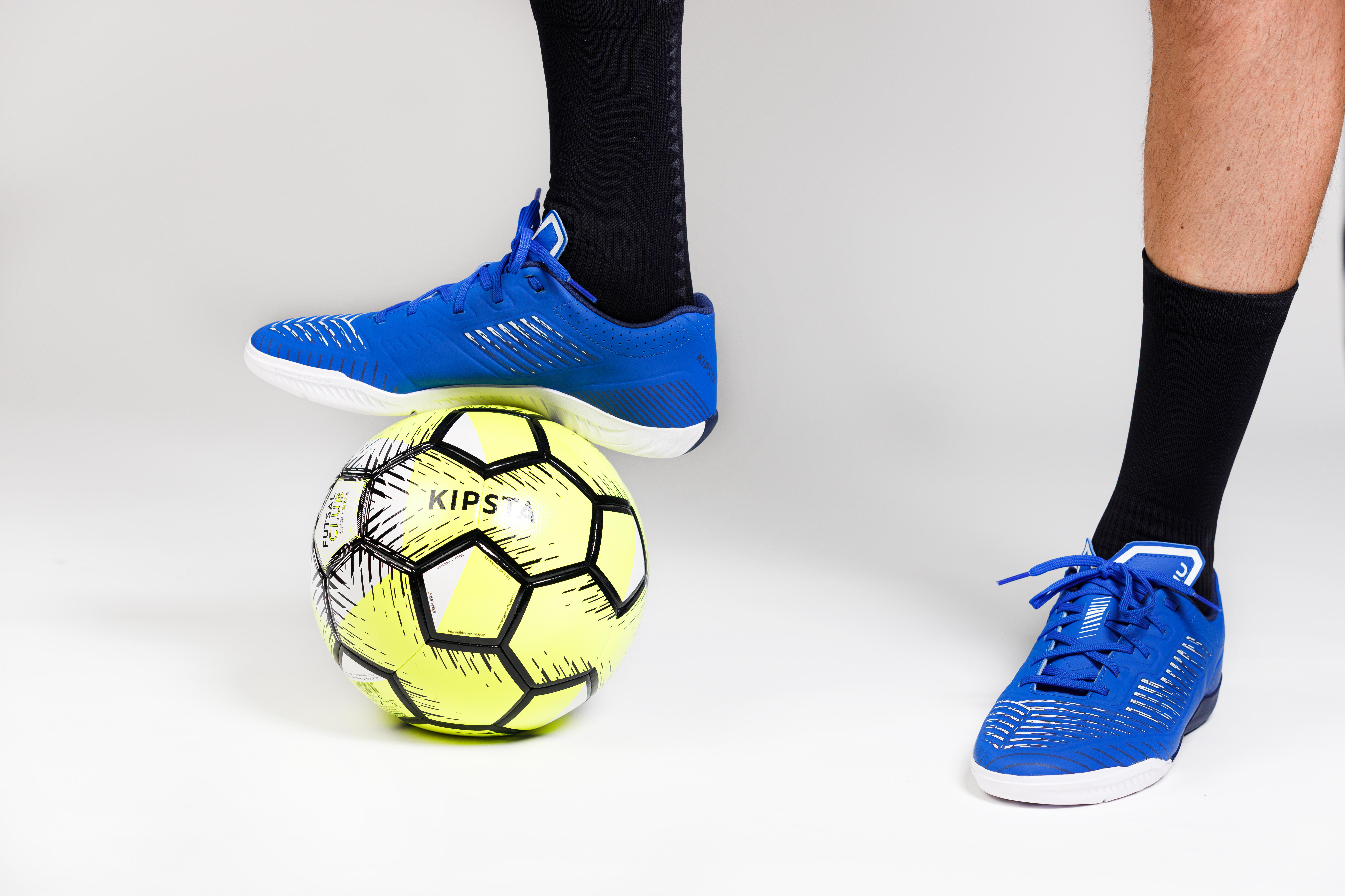 Chaussures de Futsal - GINKA 500 bleu - KIPSTA