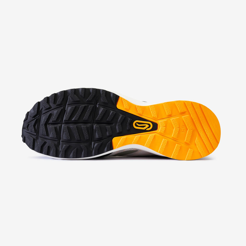 ZAPATILLAS RUNNING HOMBRE RUN ACTIVE GRIP CAQUI