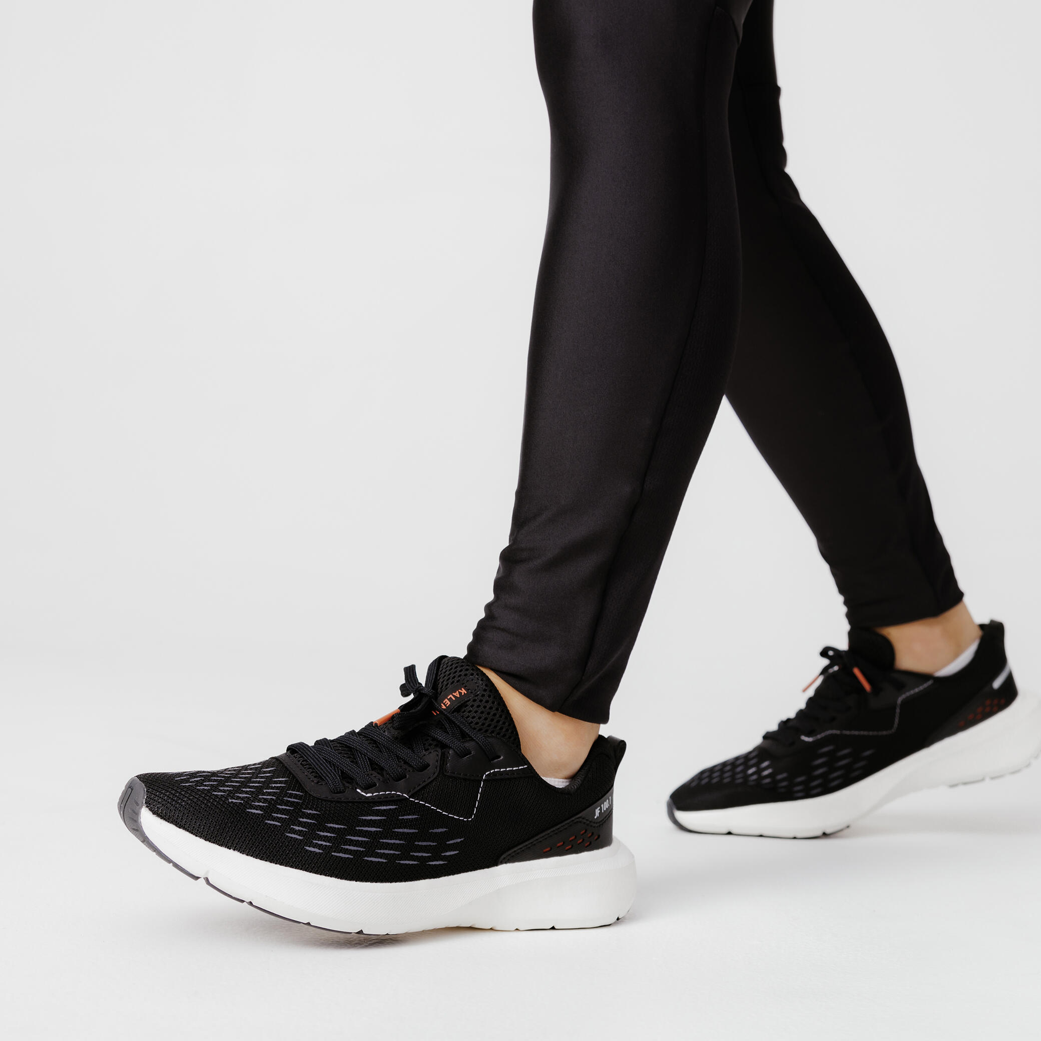Black running sale shoes womens