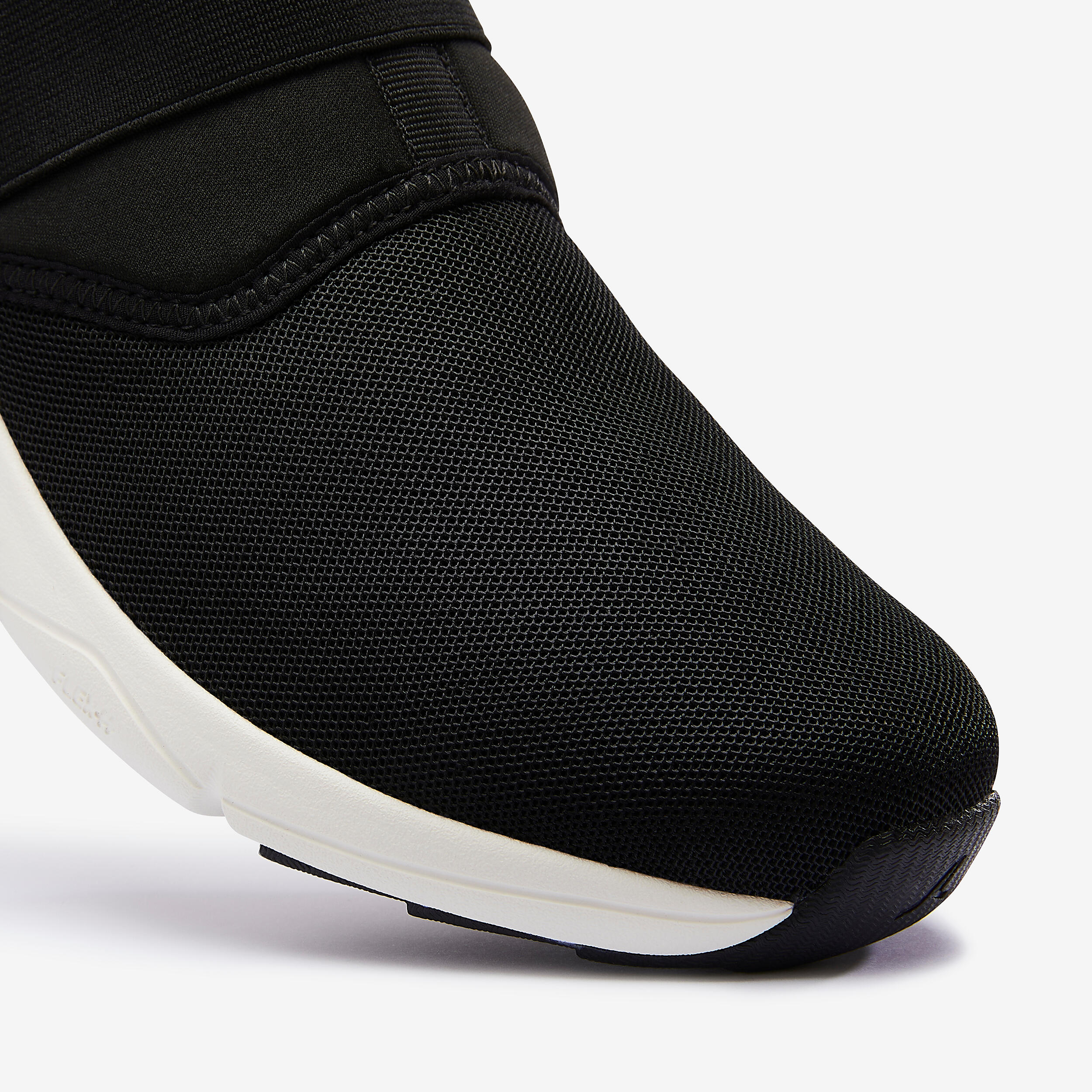 Black slip on walking 2024 shoes