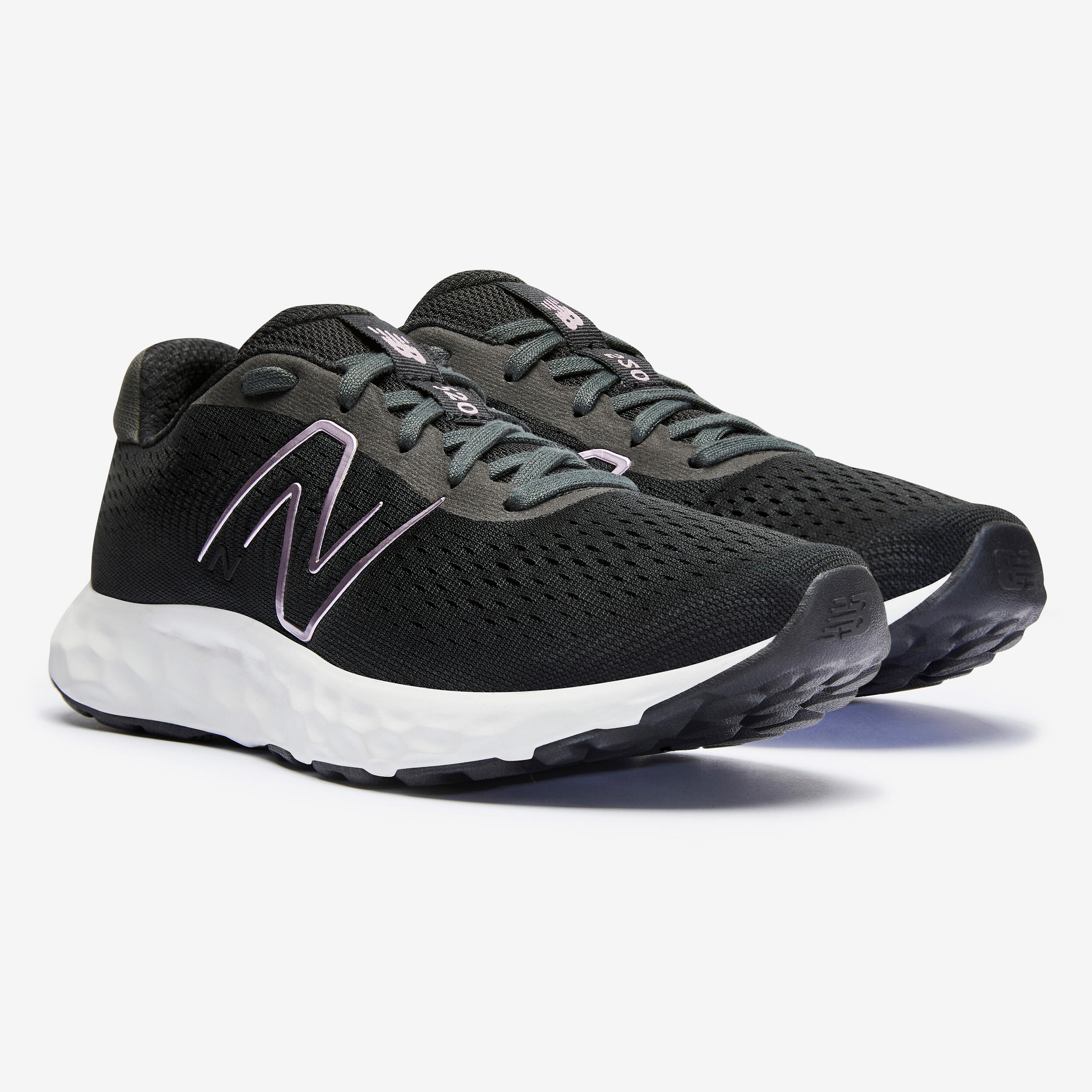 NB W520 v8 BLACK women's running shoes 7/8