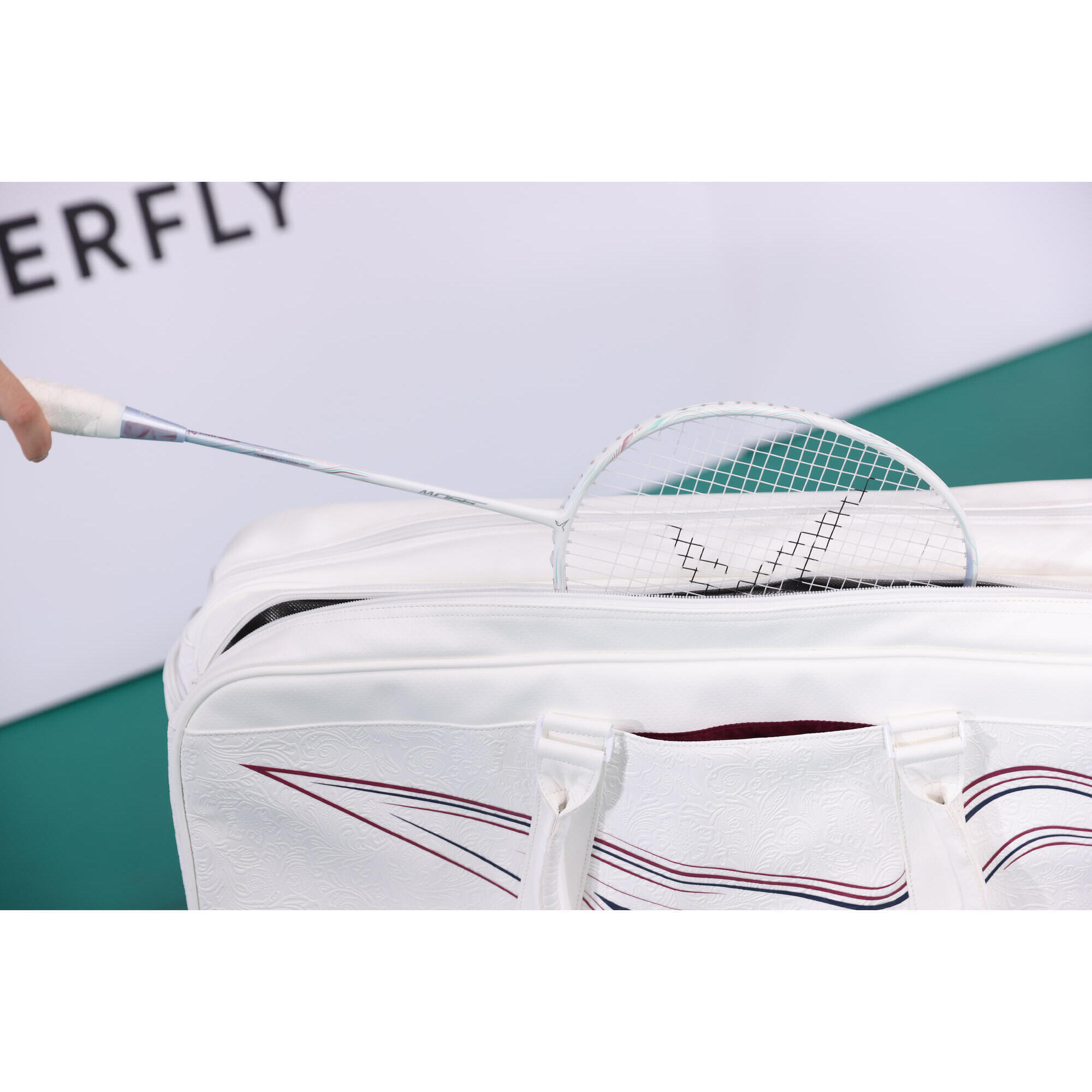 CAPA DE RAQUETE DE BADMINTON BL 990 BRANCO 26/29