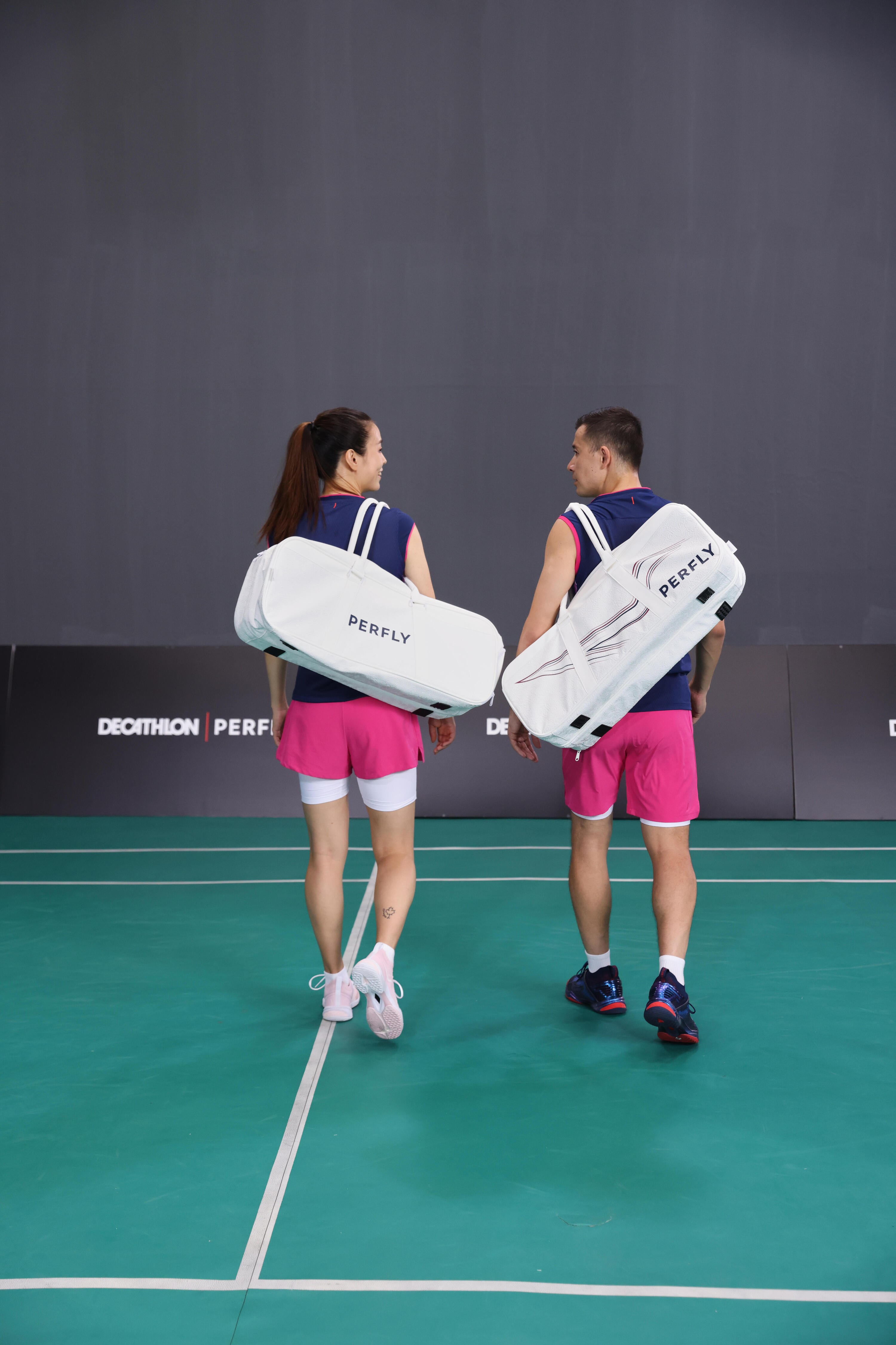 CAPA DE RAQUETE DE BADMINTON BL 990 BRANCO 22/29