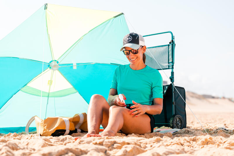 Triki na plażę – jak ułatwić sobie wypoczynek nad morzem?