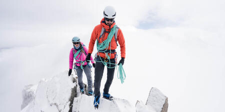 What to wear for mountaineering in mixed terrains