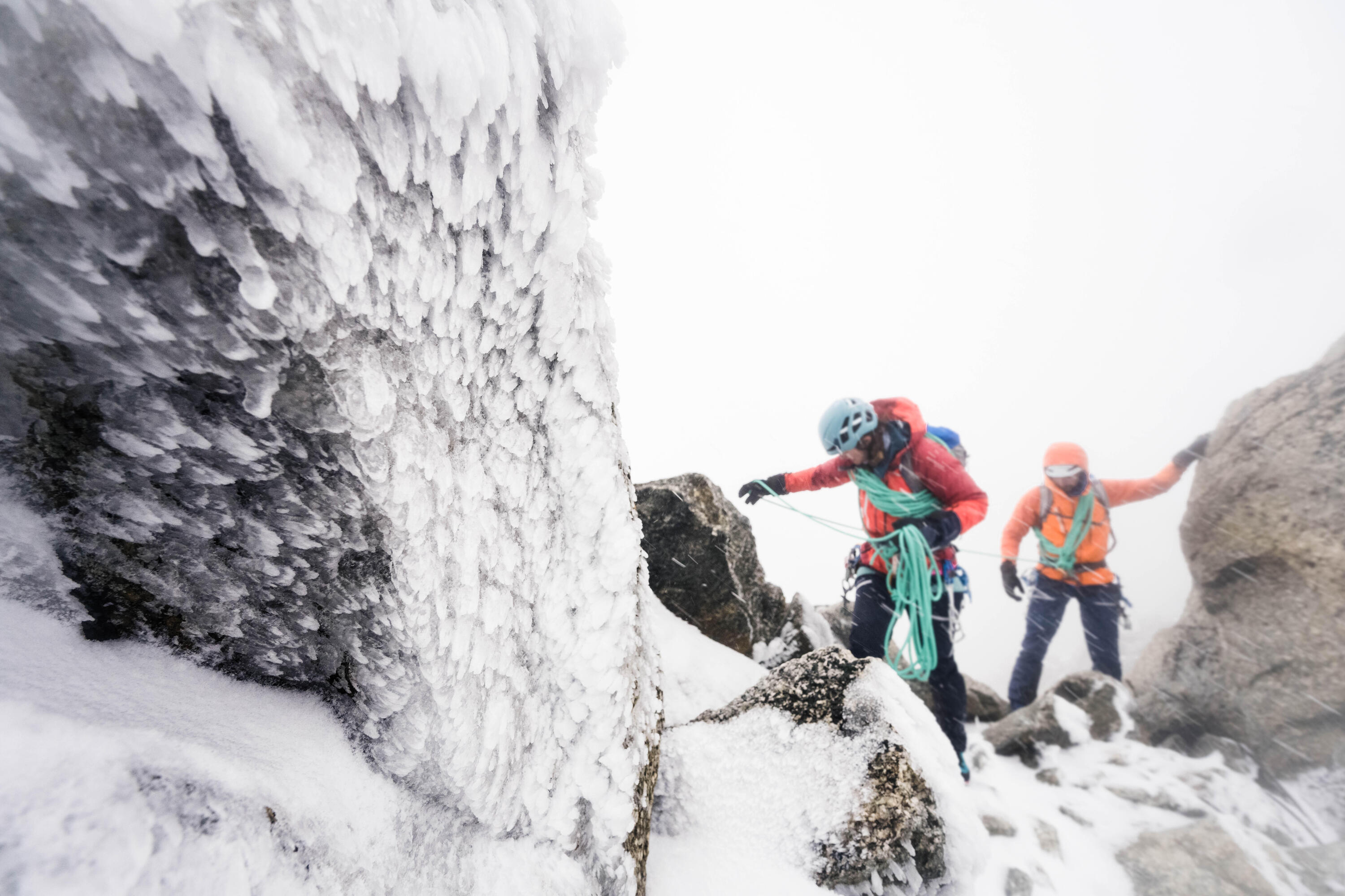 Damen Regenjacke Bergsteigen wasserdicht ‒ Alpinism Light rot  12/14