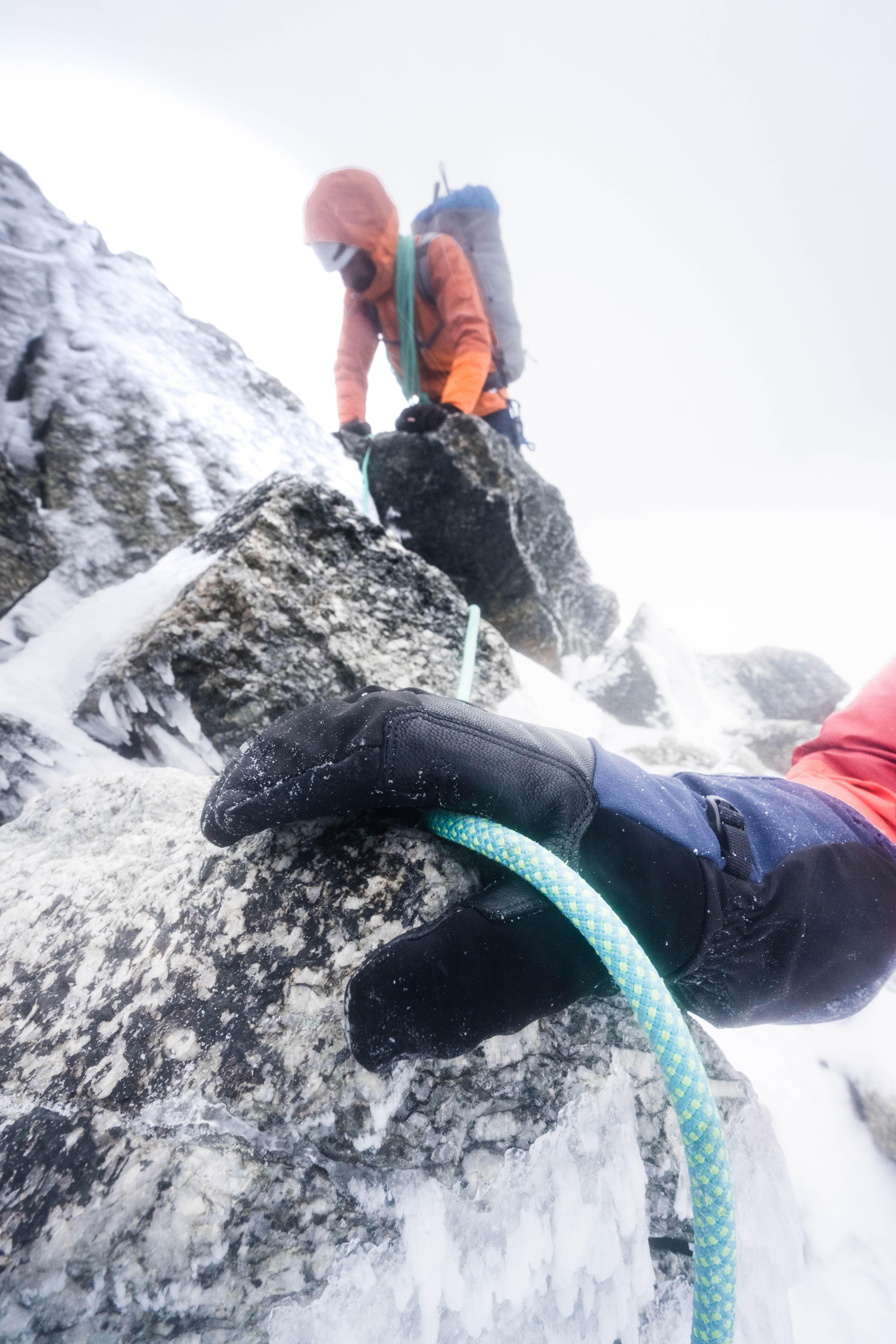 2-in-1 waterproof mountaineering gloves, black 3/9