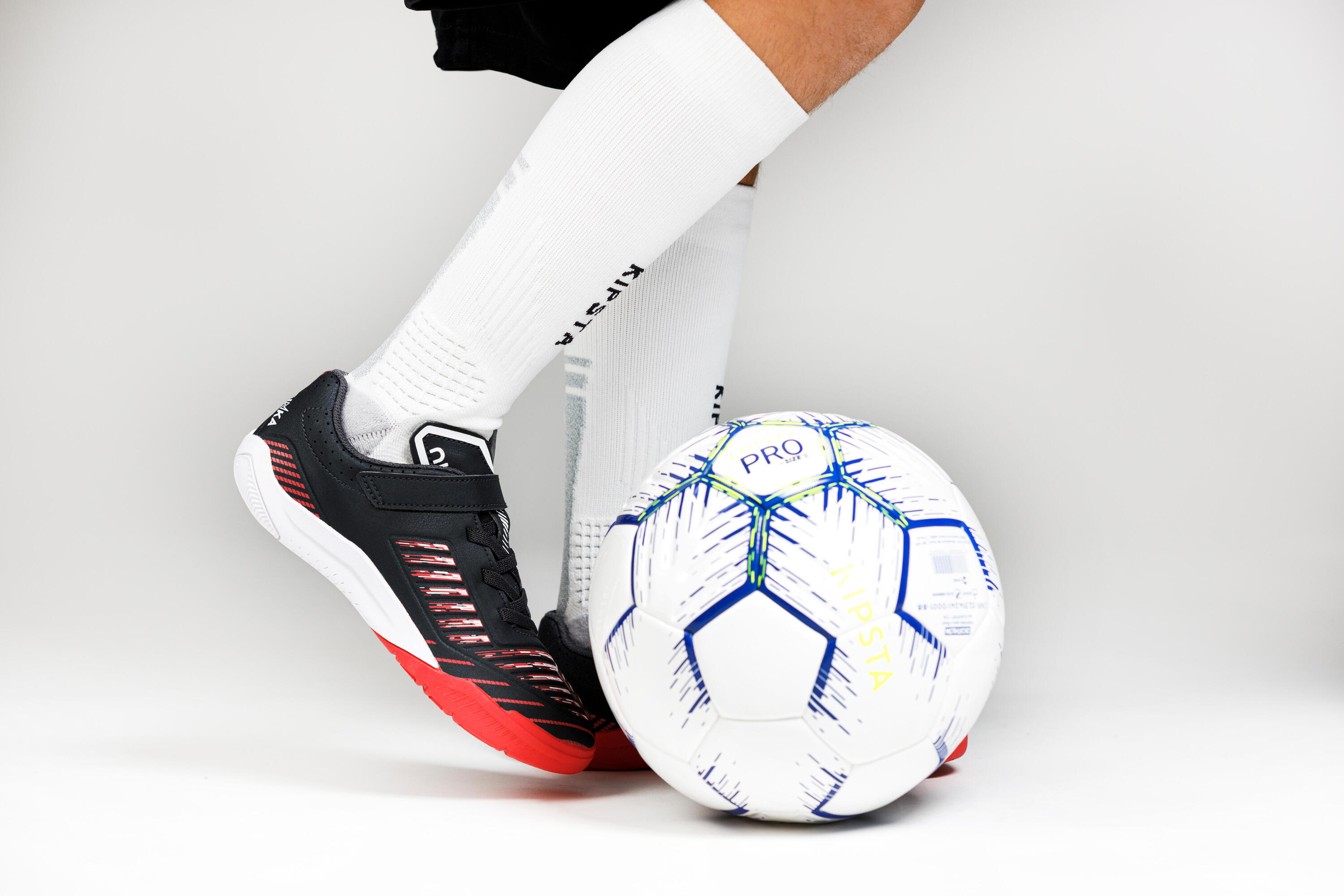 Kids' Futsal Shoes Ginka 500 - Black/Red 18/20