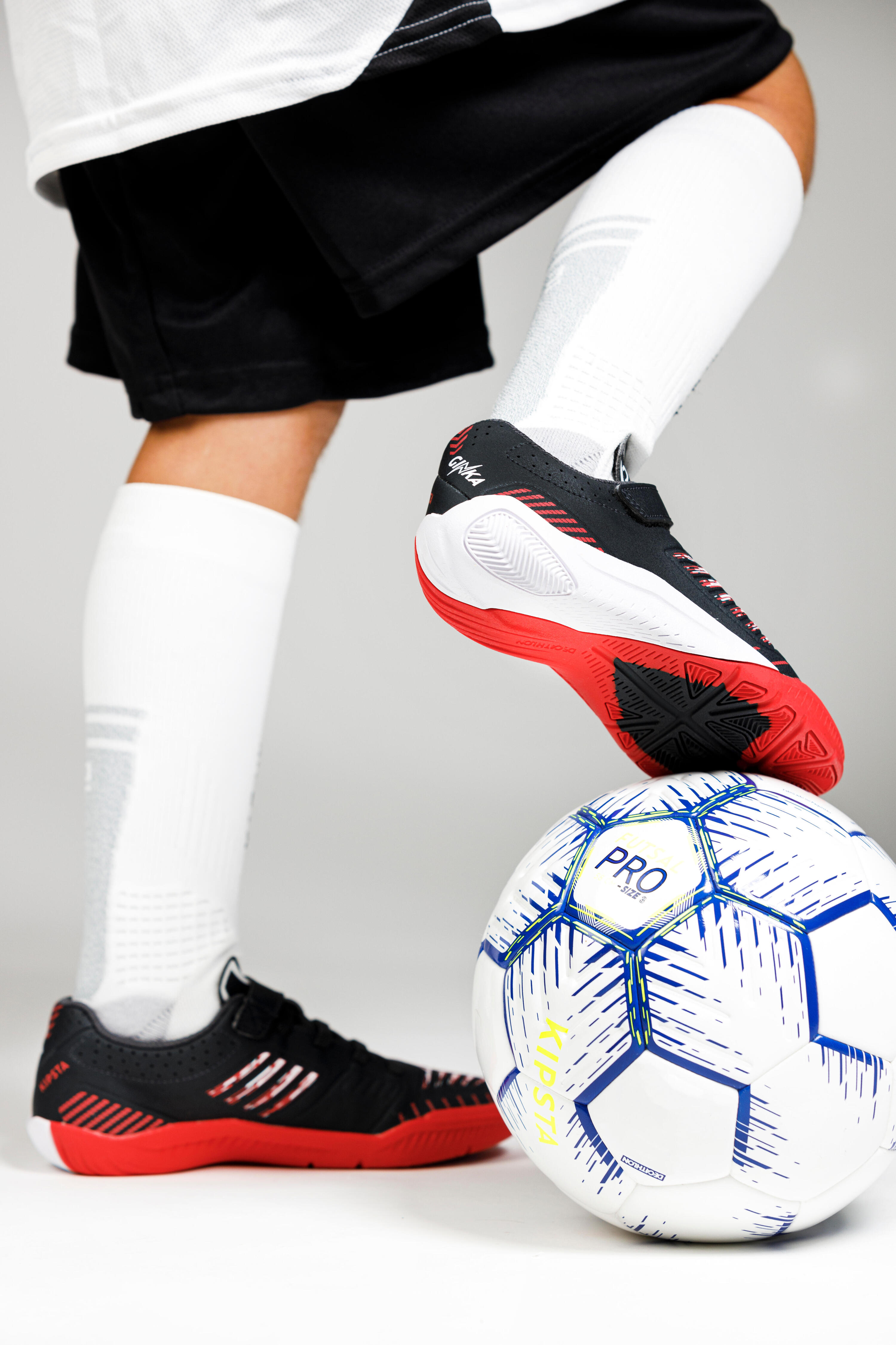 Kids' Futsal Shoes Ginka 500 - Black/Red 17/20