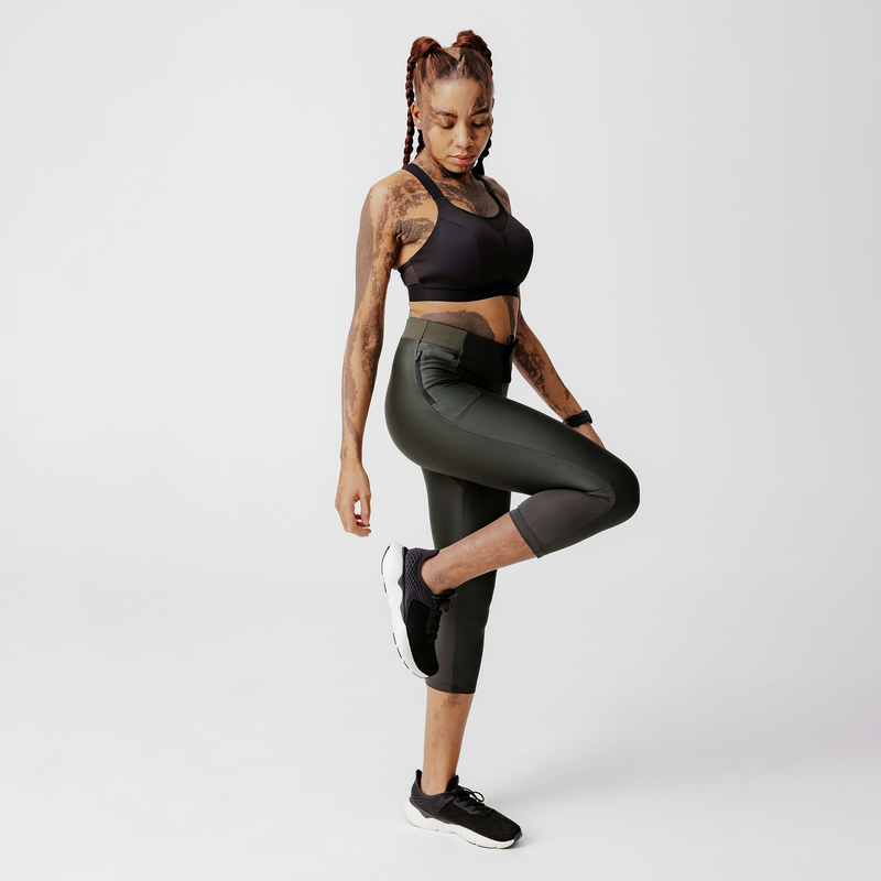 Legging court running respirant Femme KIPRUN Run 500 Dry kaki fonce pour les clubs et collectivites Decathlon Pro