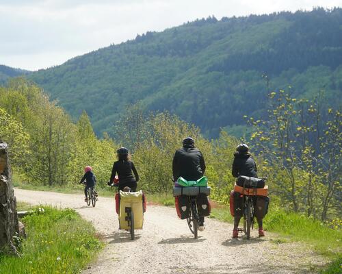 Voyager à vélo avec des enfants 