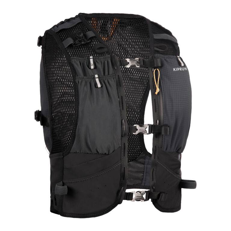 15L UNISEX BLACK ULTRA-TRAIL RUNNING BAG - SOLD WITH 2L WATER BLADDER