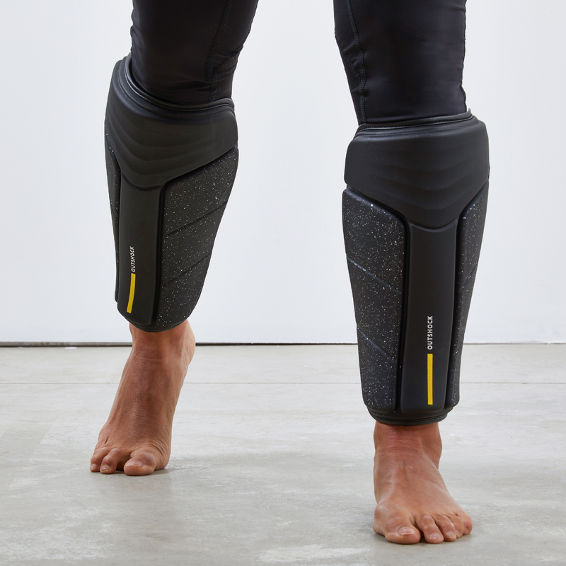 Protège-tibias REUSCH Attrakt Pro - Rouge/Noir - Pour Homme - Football - Sport