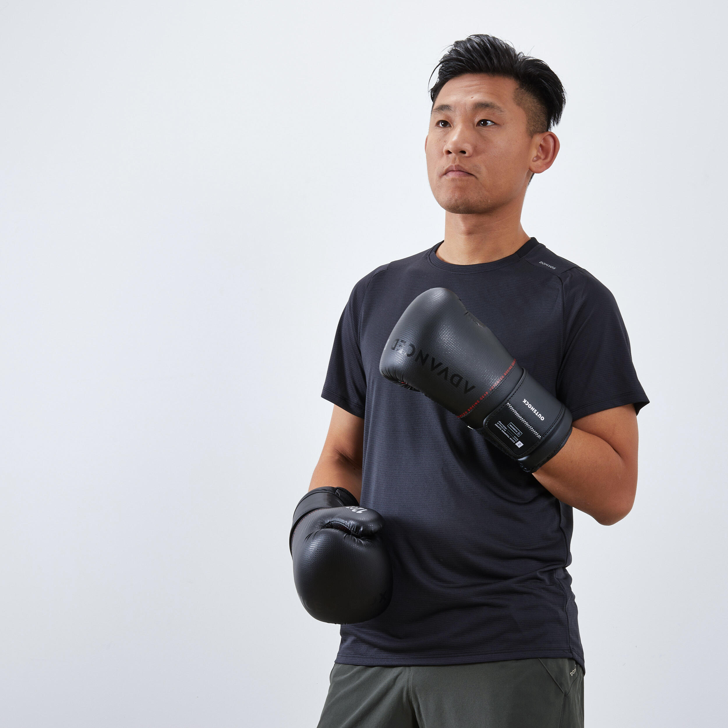 Ergonomic Boxing Gloves - 120 Black - OUTSHOCK