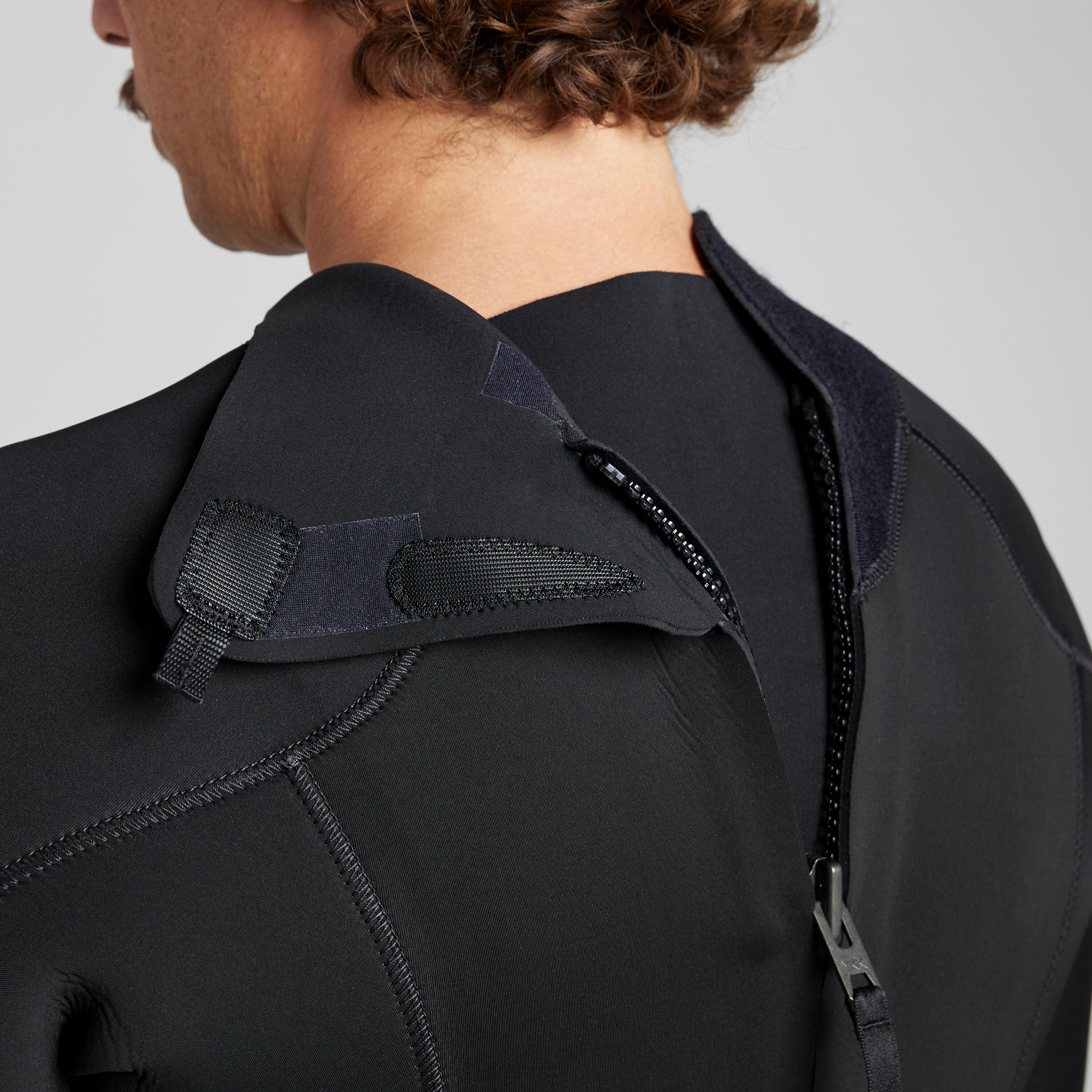Neopreno surf Hombre agua fría 4/3mm 500 negro 6/13