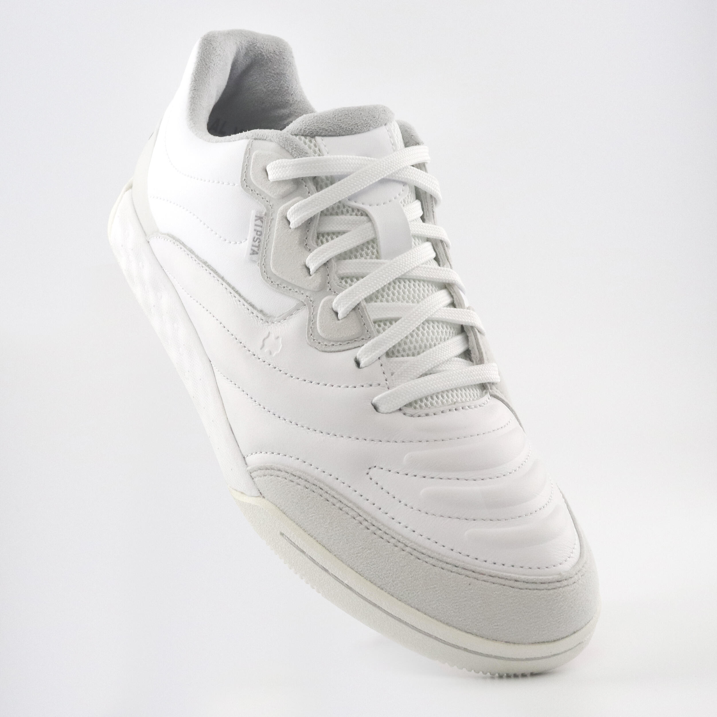 Eskudo Pro Futsal Leather MFoam - White KIPSTA | Decathlon