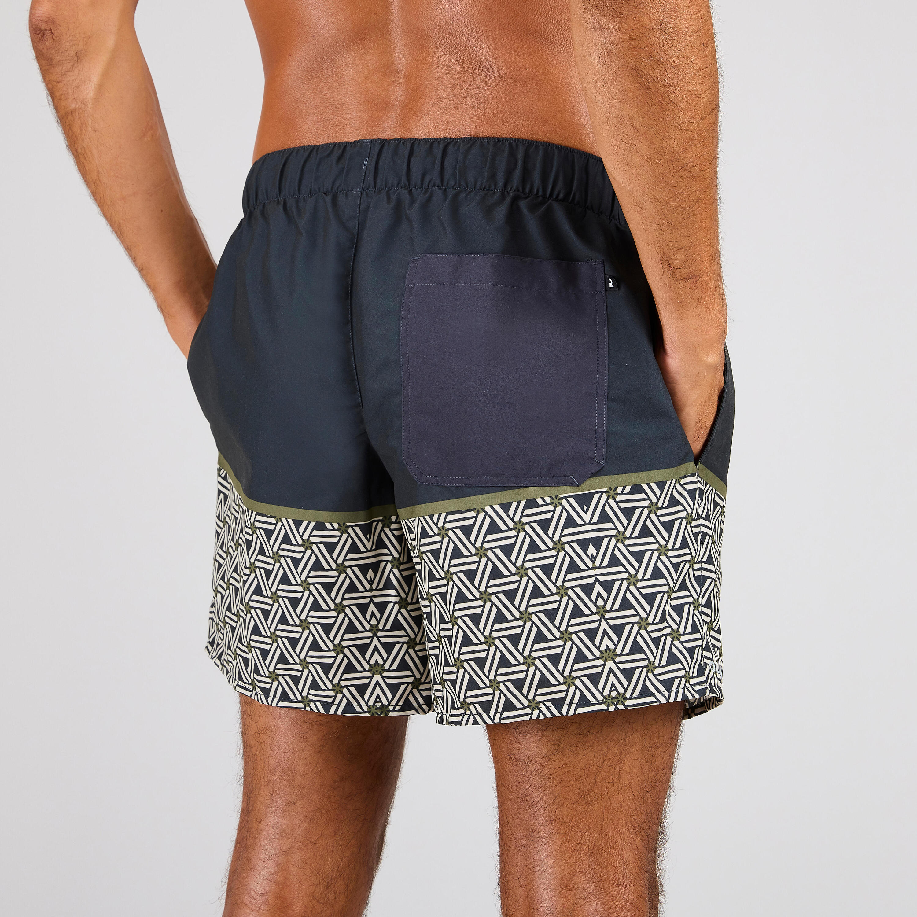 Boardshort surf 100 15"  sepak black 3/8