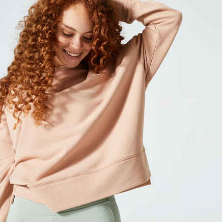 Moteriškas laisvas kūno rengybos džemperis „120“, smėlio spalvos