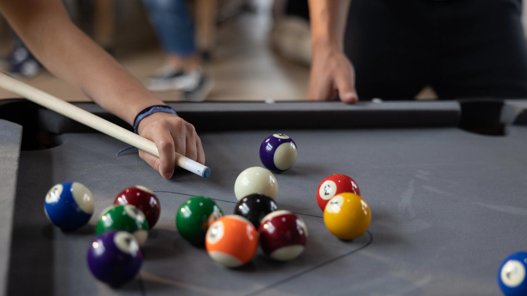 Comment bien choisir les accessoires de billard ?