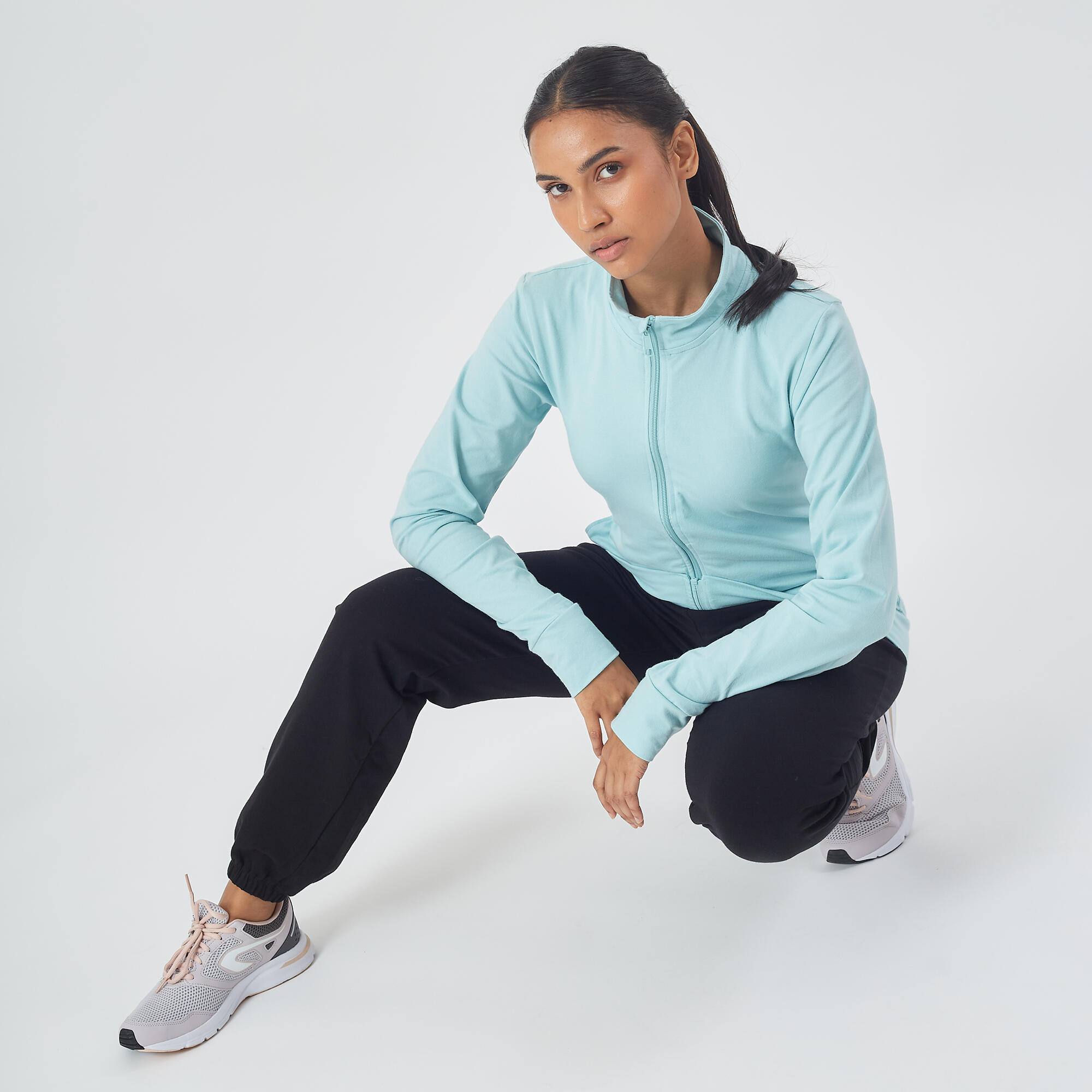 Women's Sweatshirt Jacket With Pocket For Gym 100-Light Blue