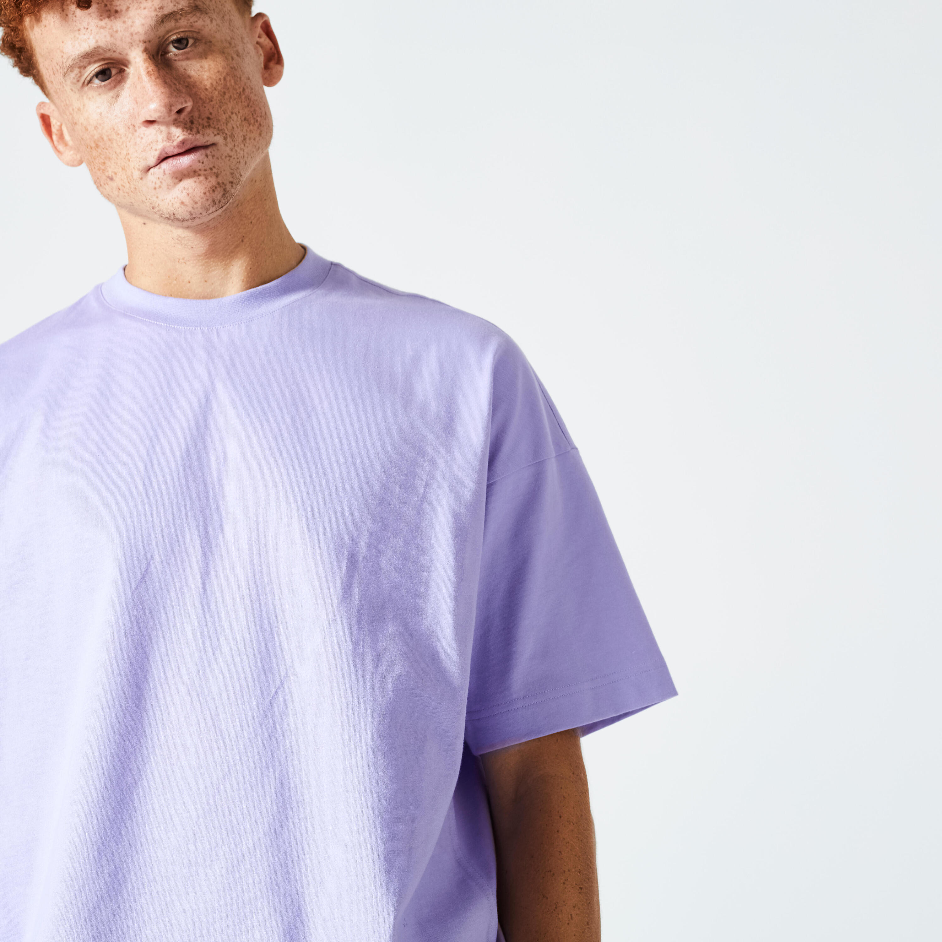 Men's Loose-Fit Fitness T-Shirt 520 - Neon Purple 4/5