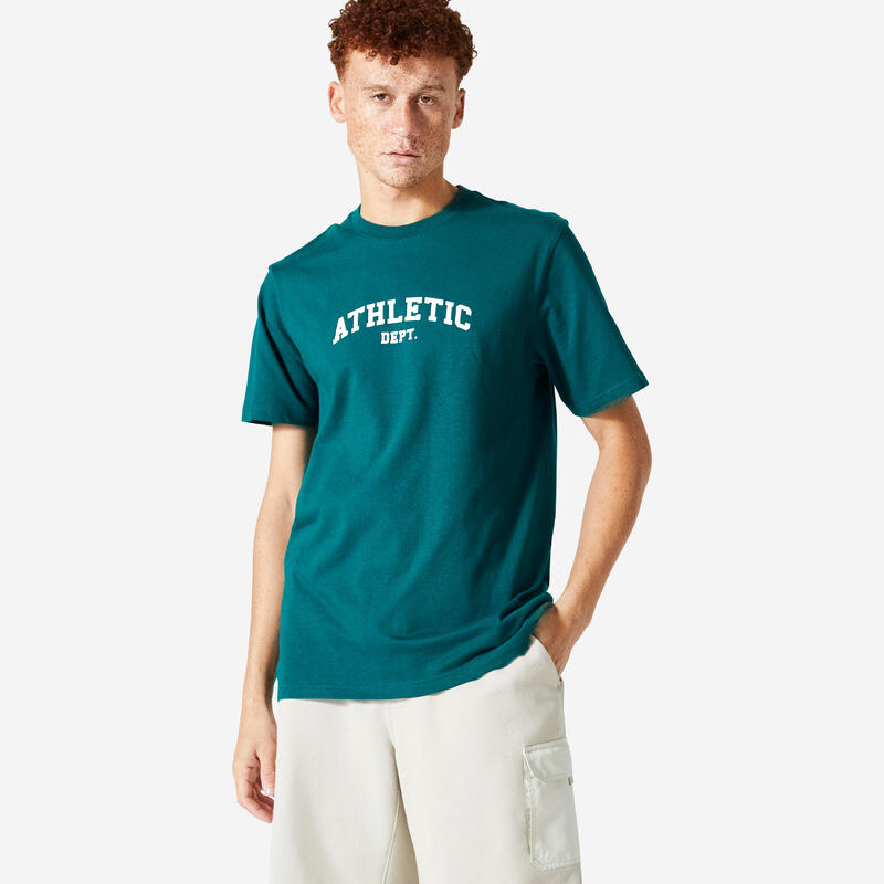 Camiseta Fitness 500 Essential Hombre Verde Ciprés Estampado