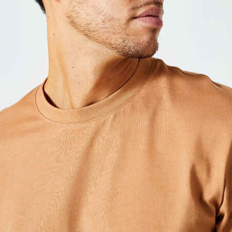 Vyriški kūno rengybos marškinėliai „500 Essentials“, riešuto spalvos