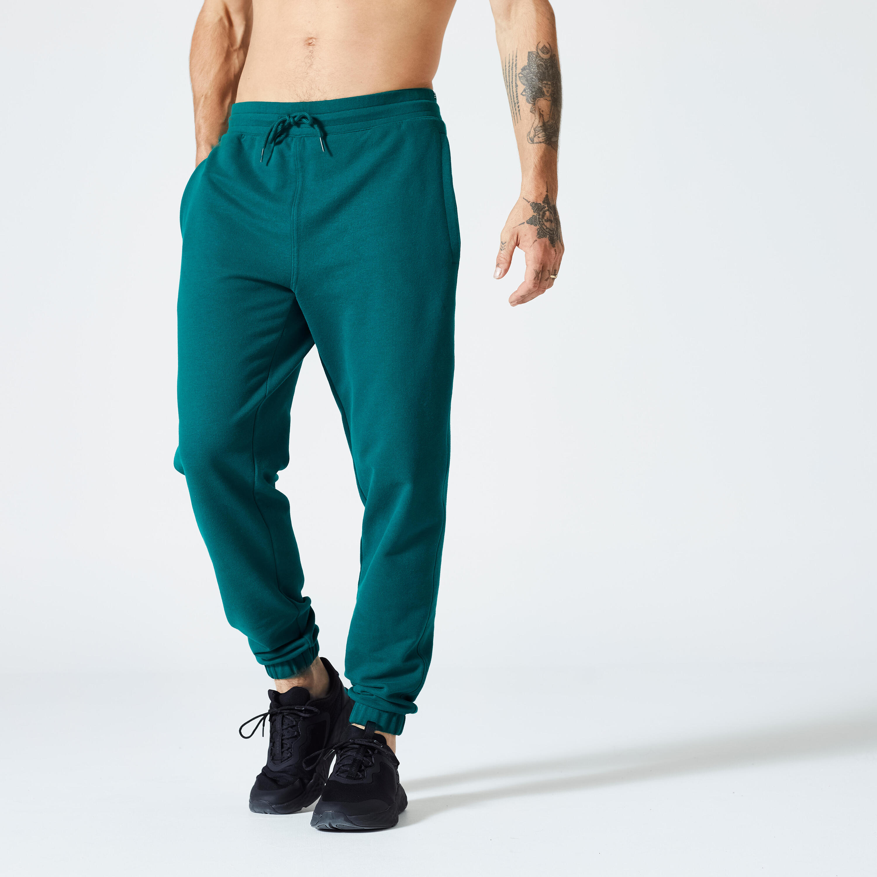 Men's Fitness Jogging Bottoms 500 Essentials - Cypress Green 1/5