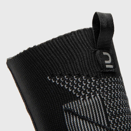 Бандаж на гомілковостопний суглоб для дорослих P900 чорний