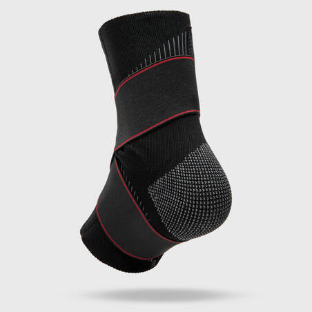 Adult Left/Right Ankle Ligament Support R100 - Black
