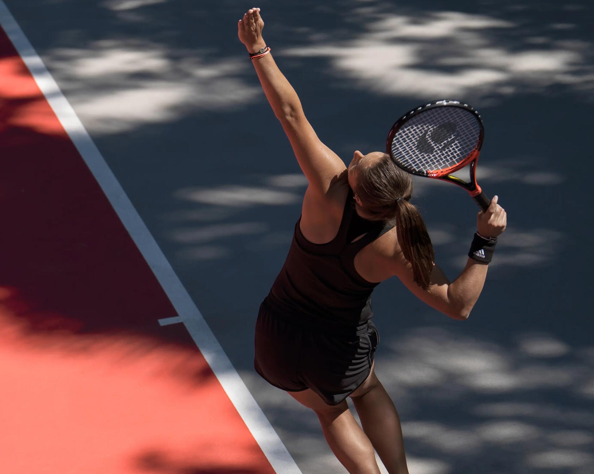 1.Técnica de golpes básicos que debes saber sobre el Tenis
