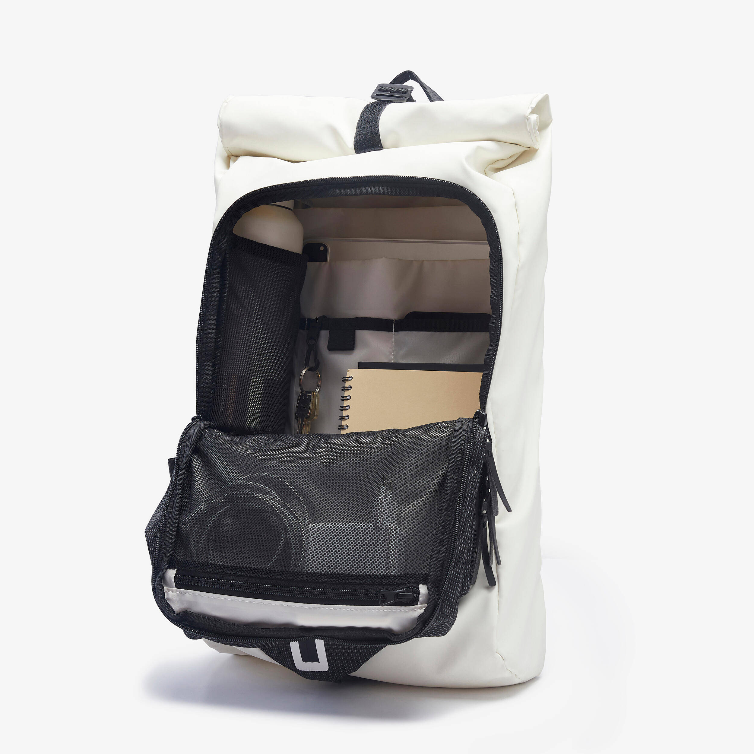 Urban Walking Water Resistant Backpack 27 L - Cotton White -  3