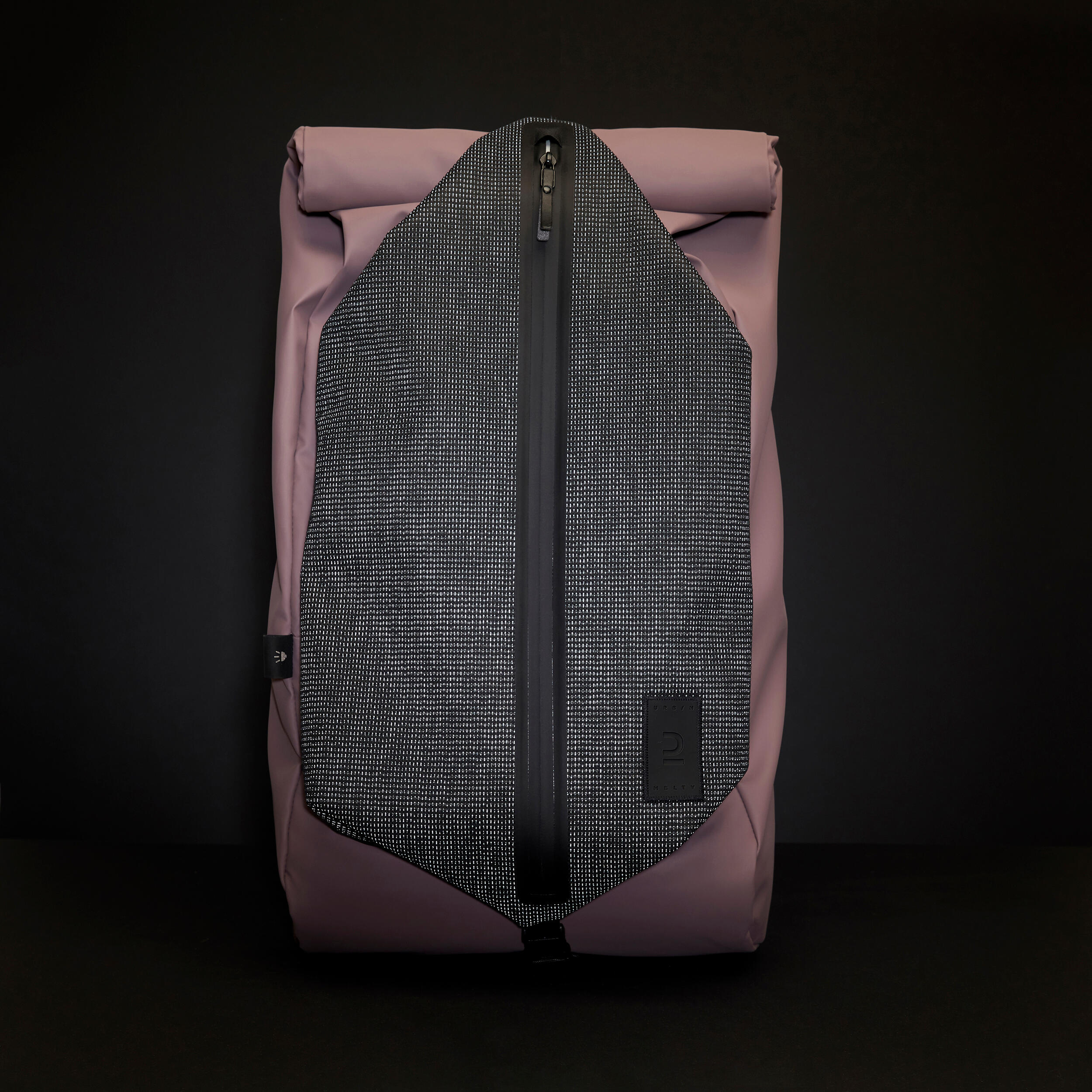 Mochila Caminar Ciudad Activ MBLTY Brooklyn 27 l + Fiambrera Rosa 8/9